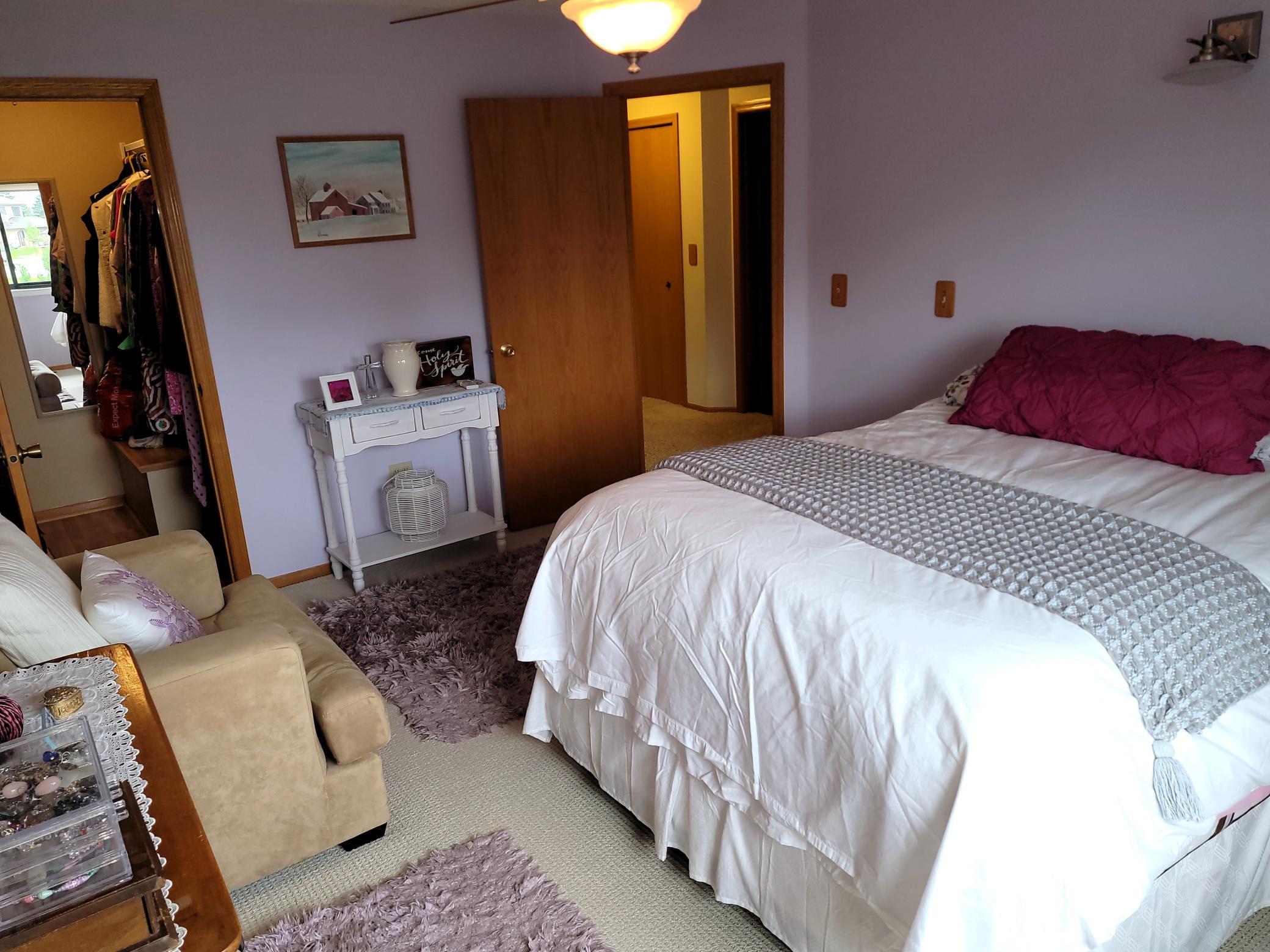 5465 Orleans Lane N Unit: 2