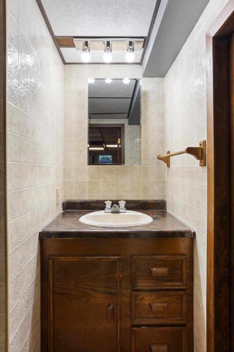 2700 Georgia Avenue S