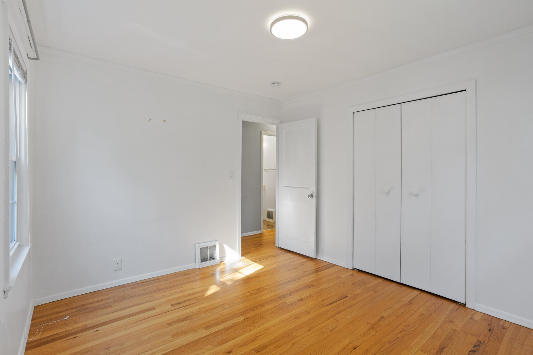 2700 Georgia Avenue S