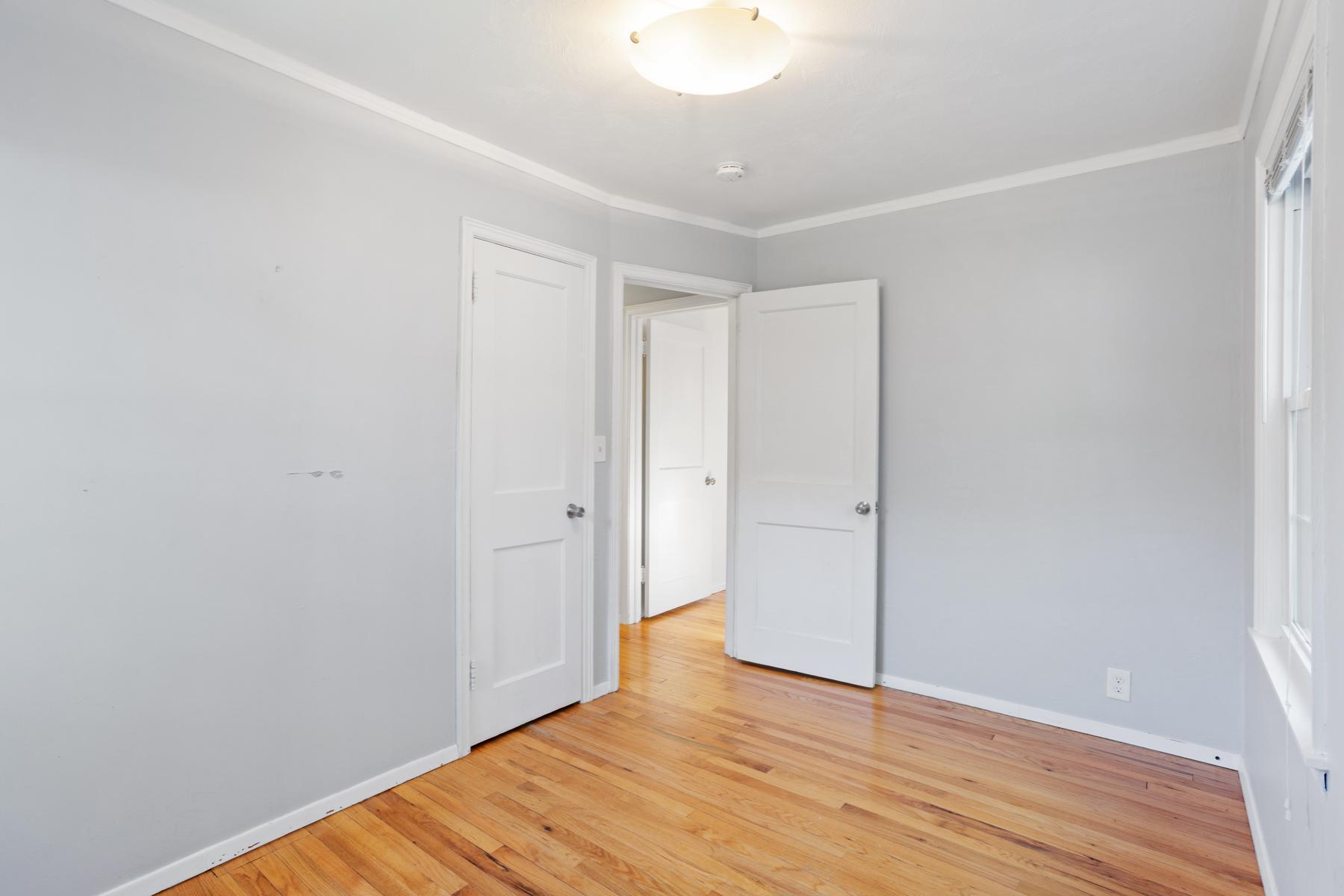 2700 Georgia Avenue S