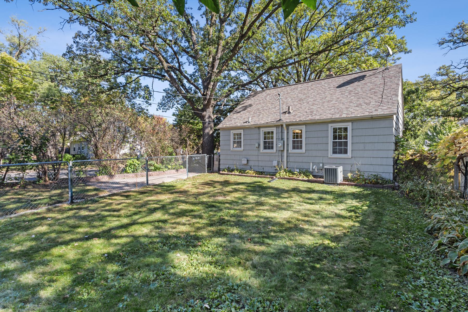 2700 Georgia Avenue S