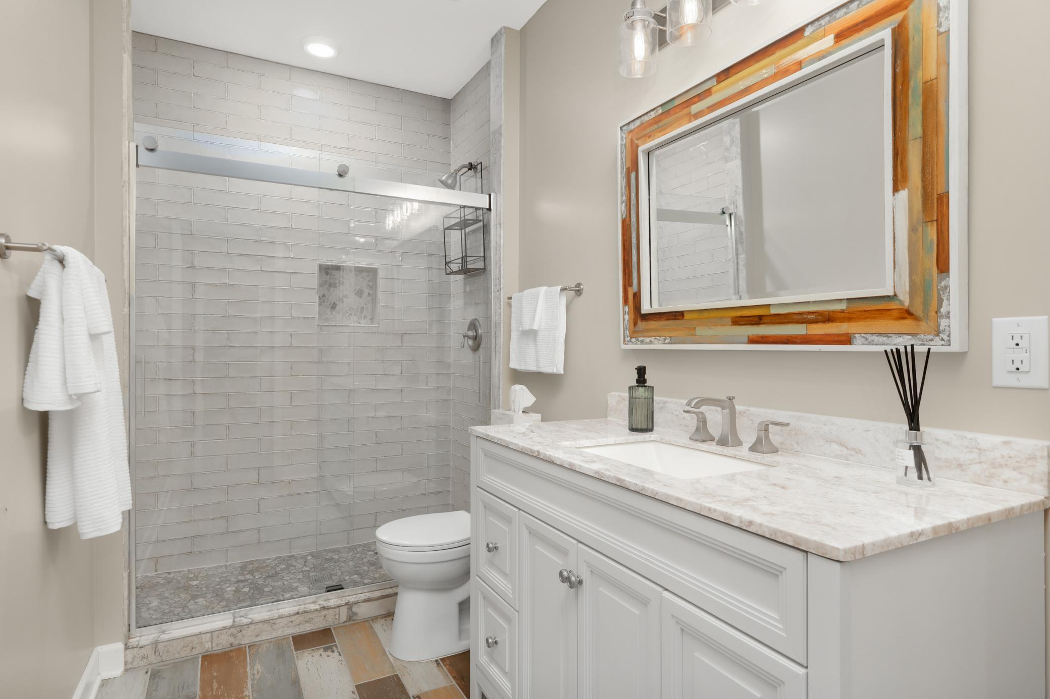 4955 Grandview Avenue