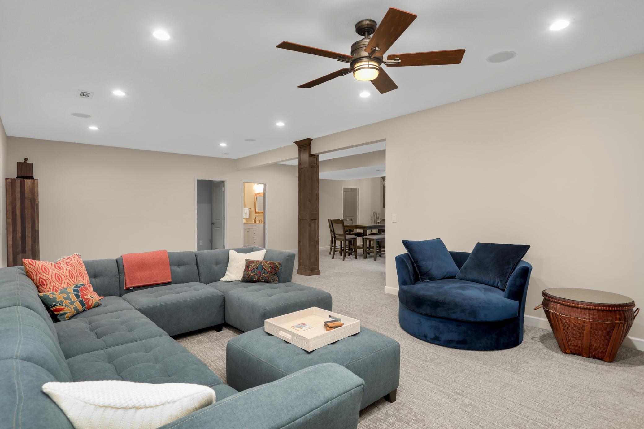 4955 Grandview Avenue