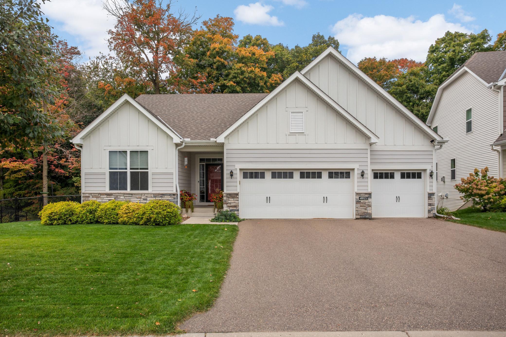 4955 Grandview Avenue