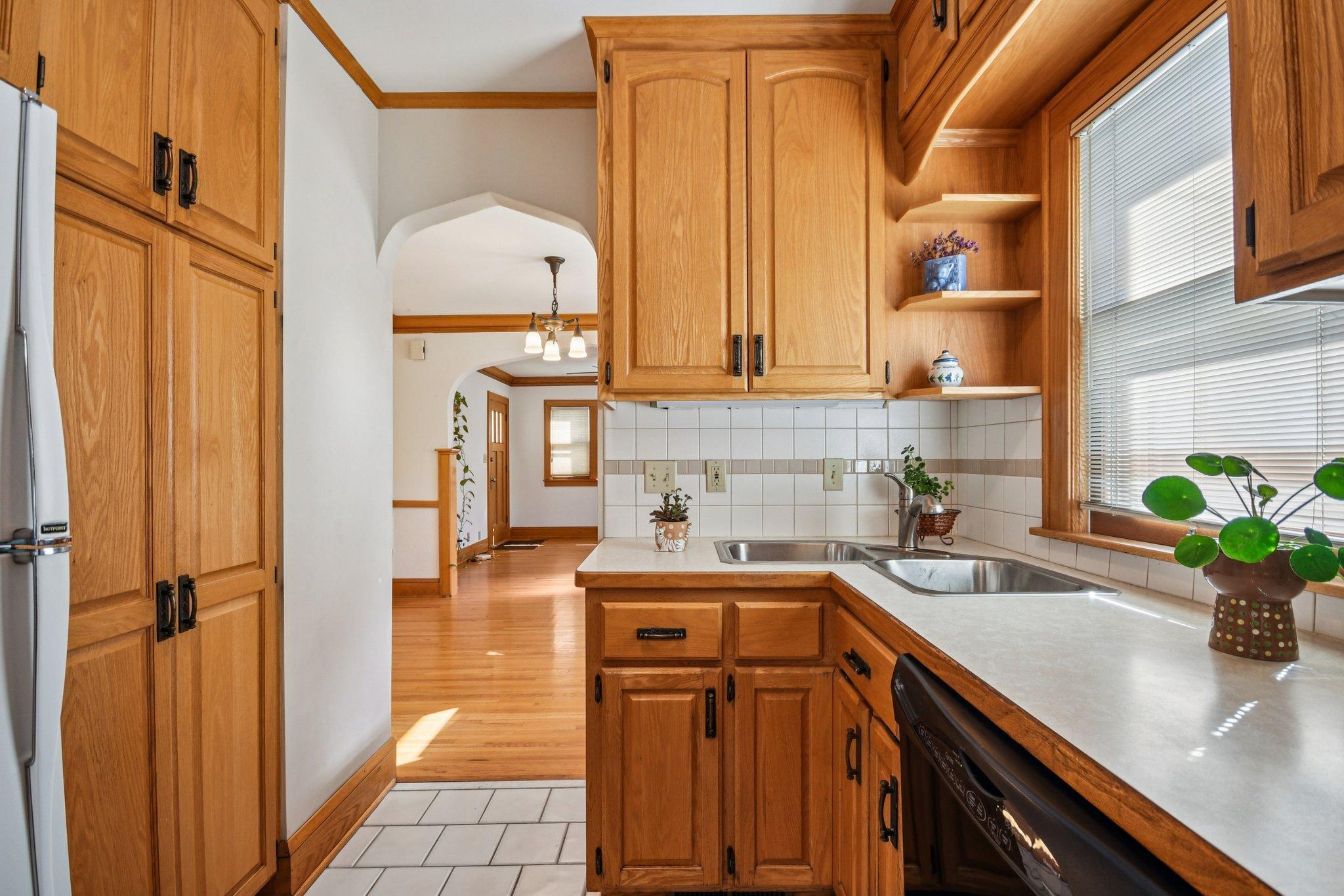 5536 Emerson Avenue S