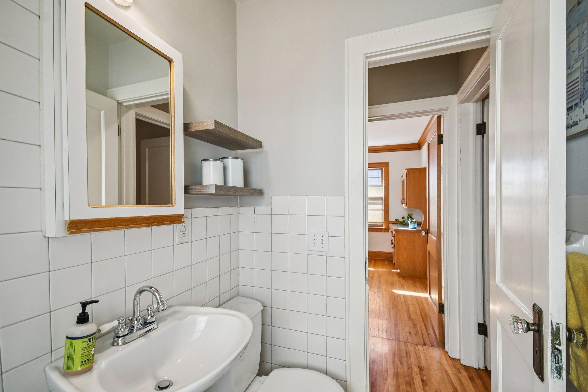 5536 Emerson Avenue S