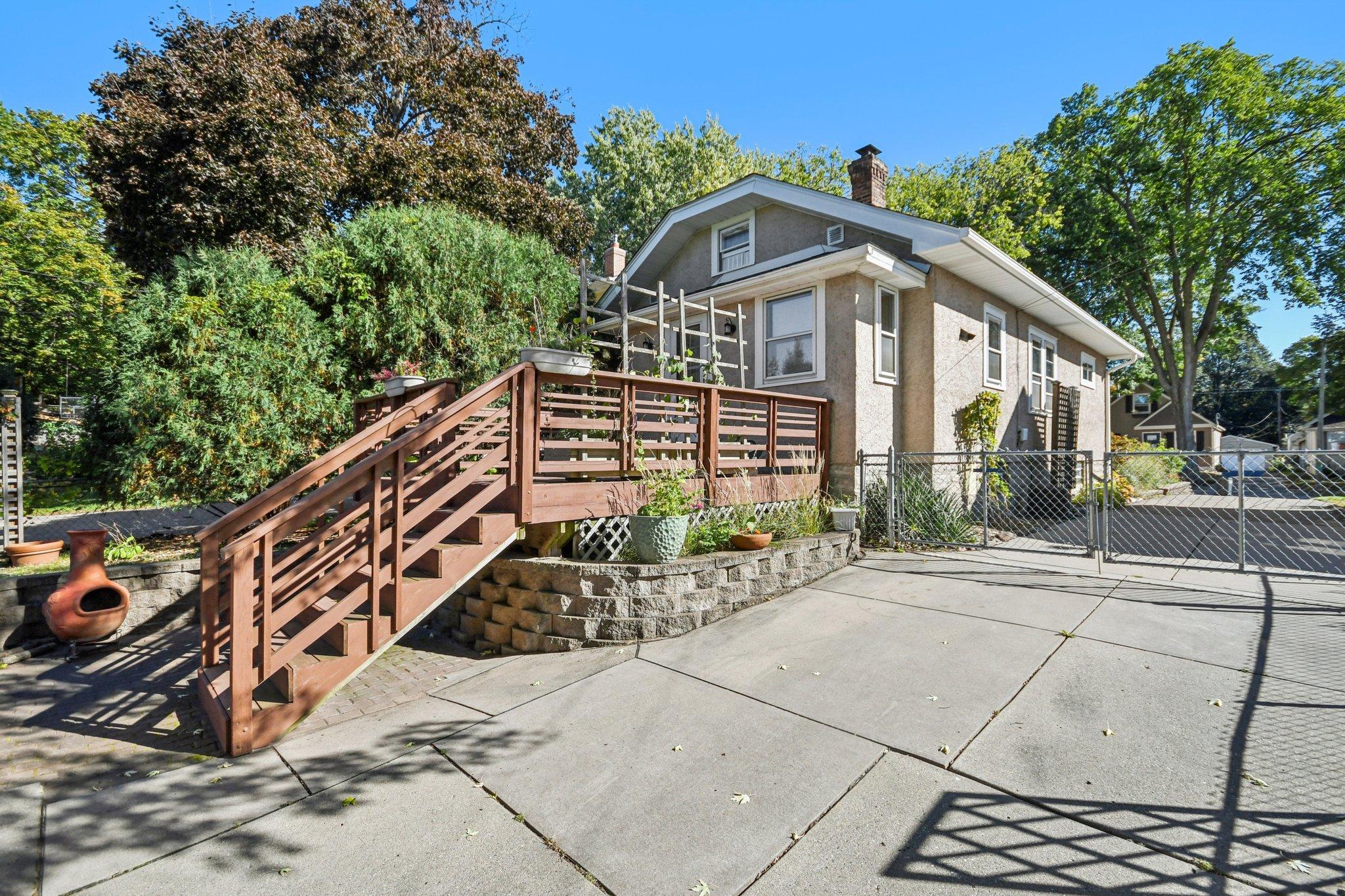 5536 Emerson Avenue S