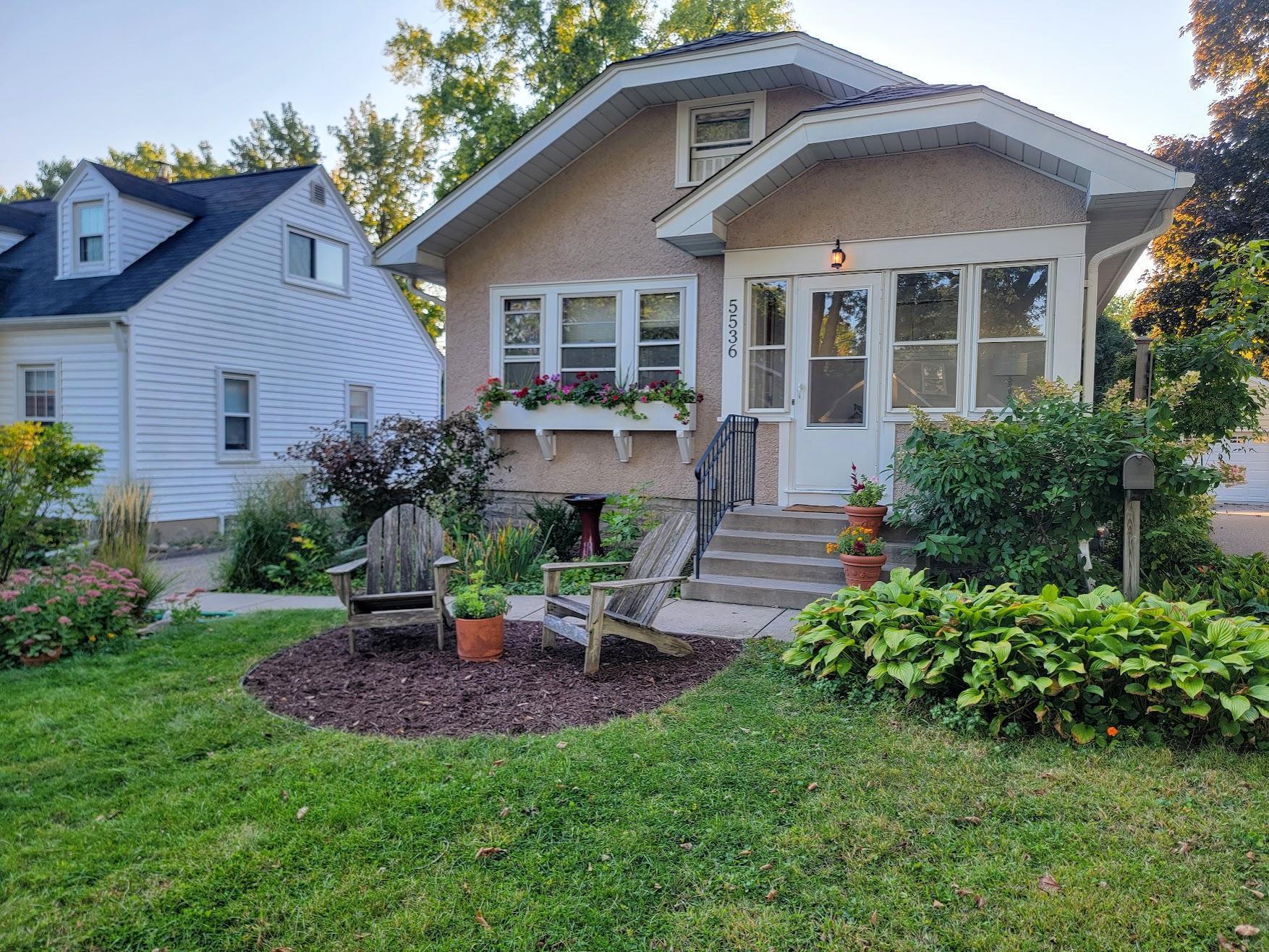 5536 Emerson Avenue S