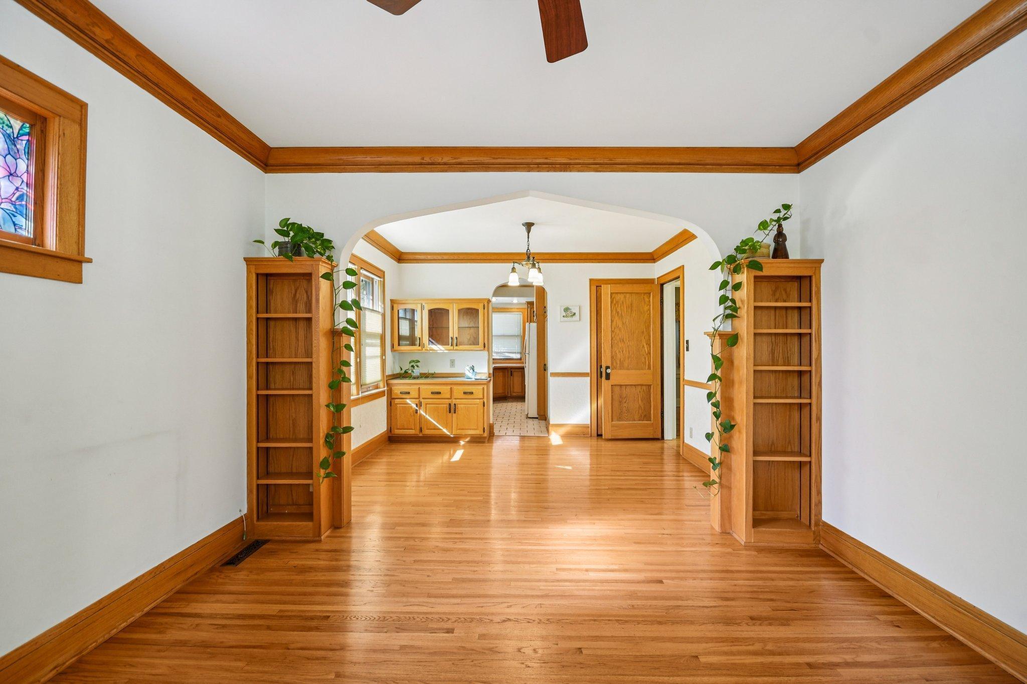 5536 Emerson Avenue S