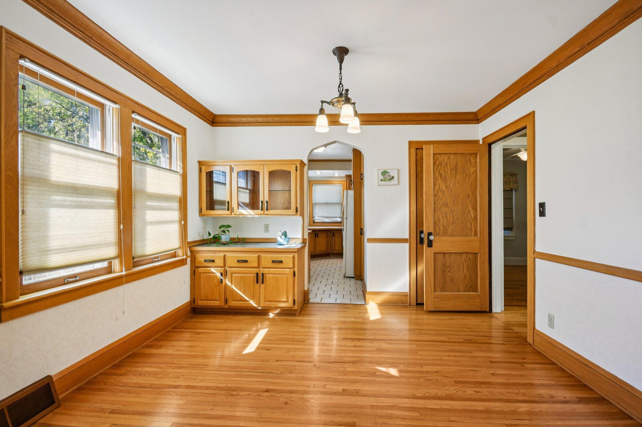 5536 Emerson Avenue S