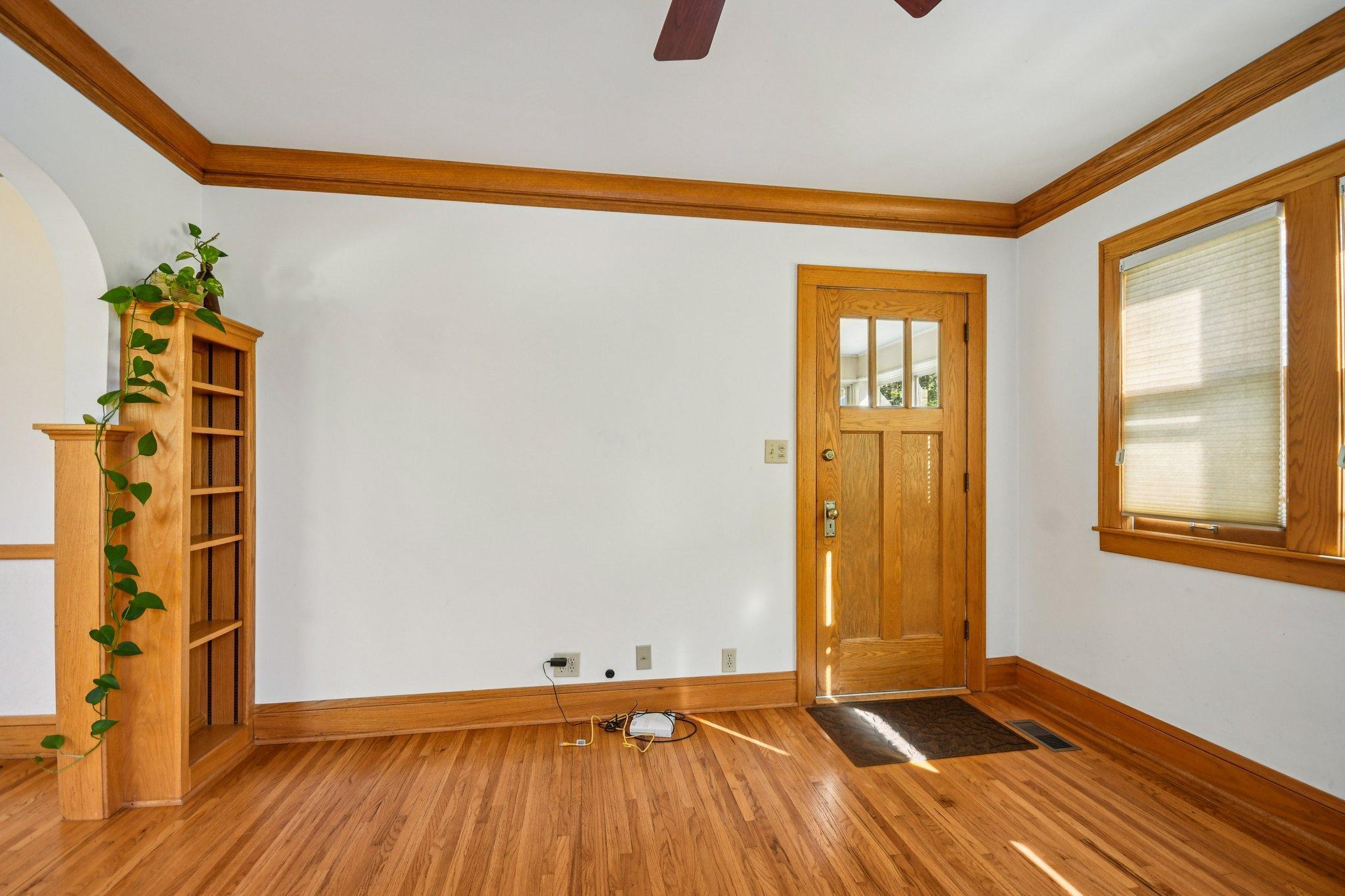 5536 Emerson Avenue S