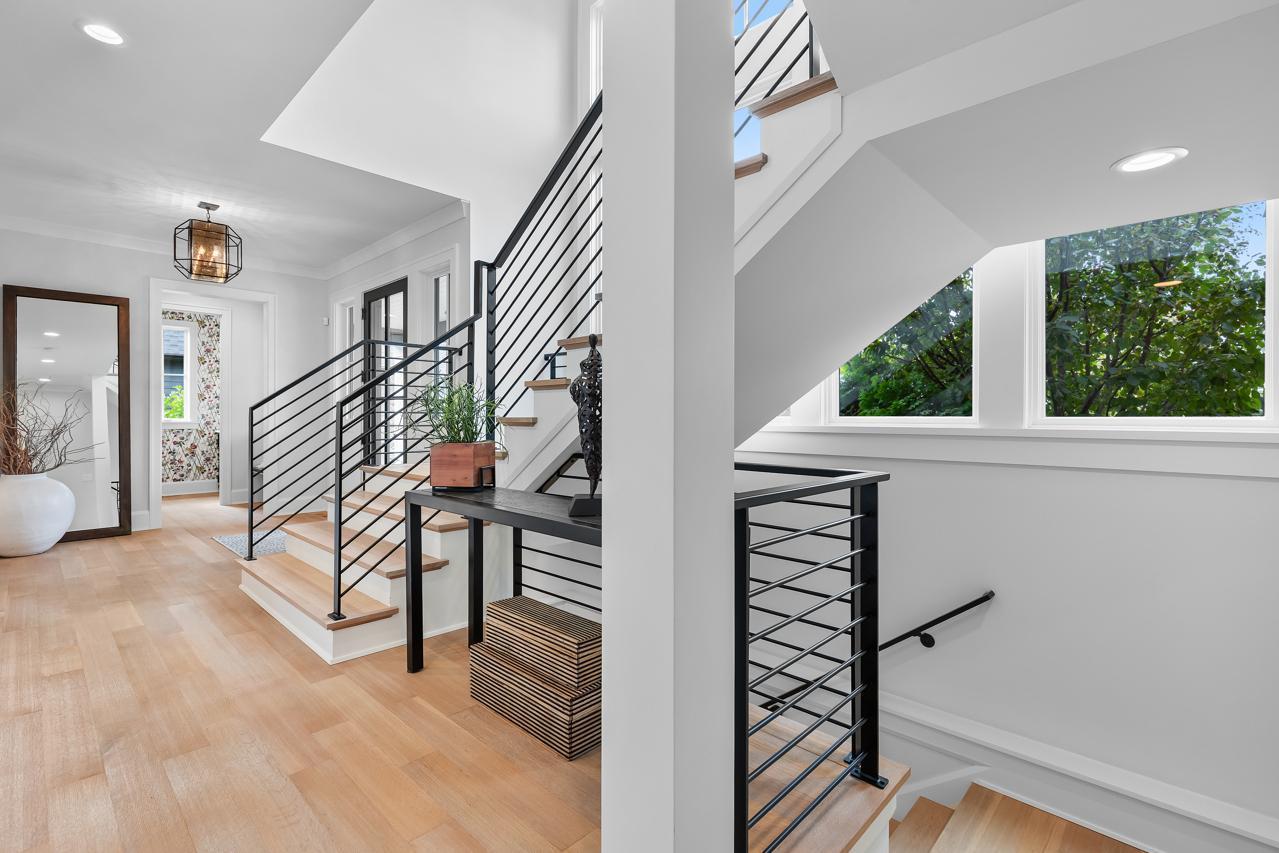 6505 Hawks Pointe Lane