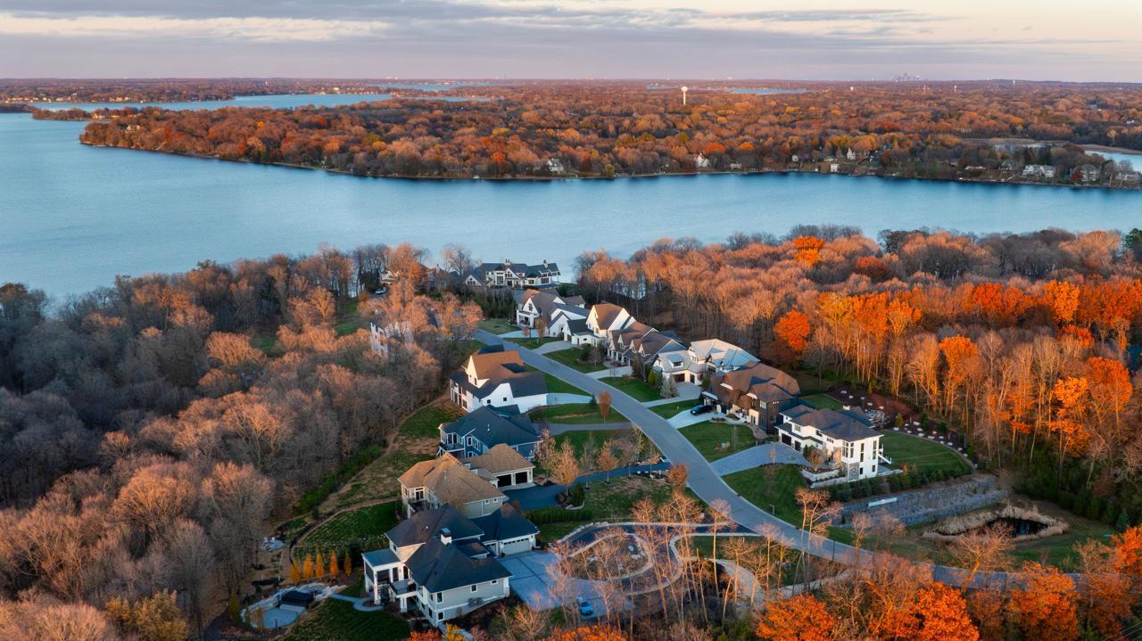 6505 Hawks Pointe Lane