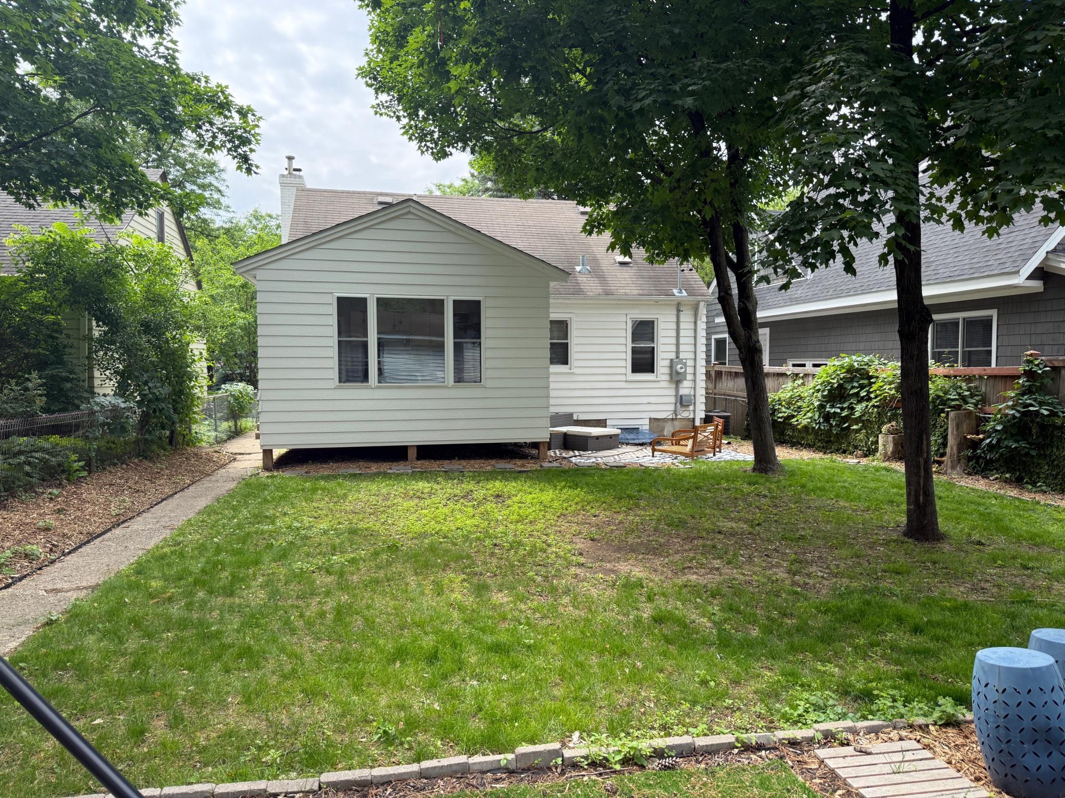 5217 France Avenue S