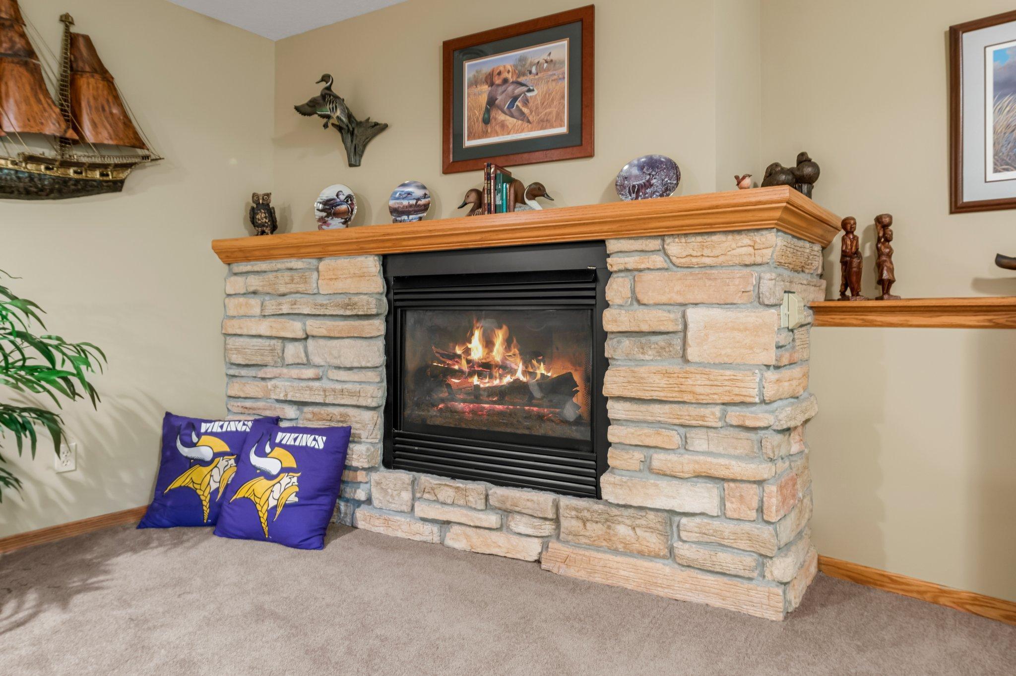 9855 Kadler Avenue NE