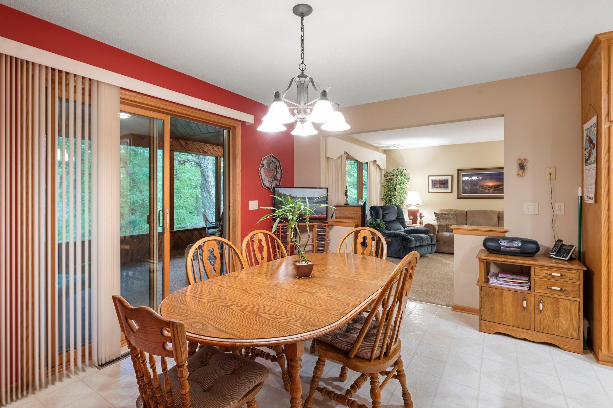 9855 Kadler Avenue NE