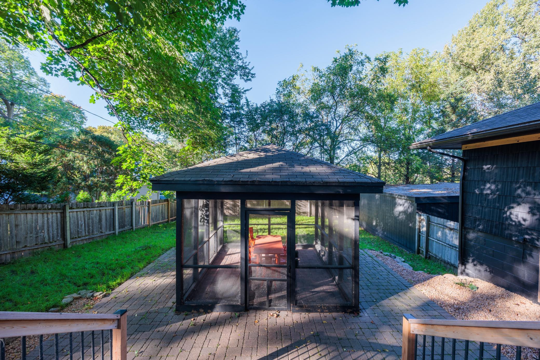 239 Byrondale Avenue