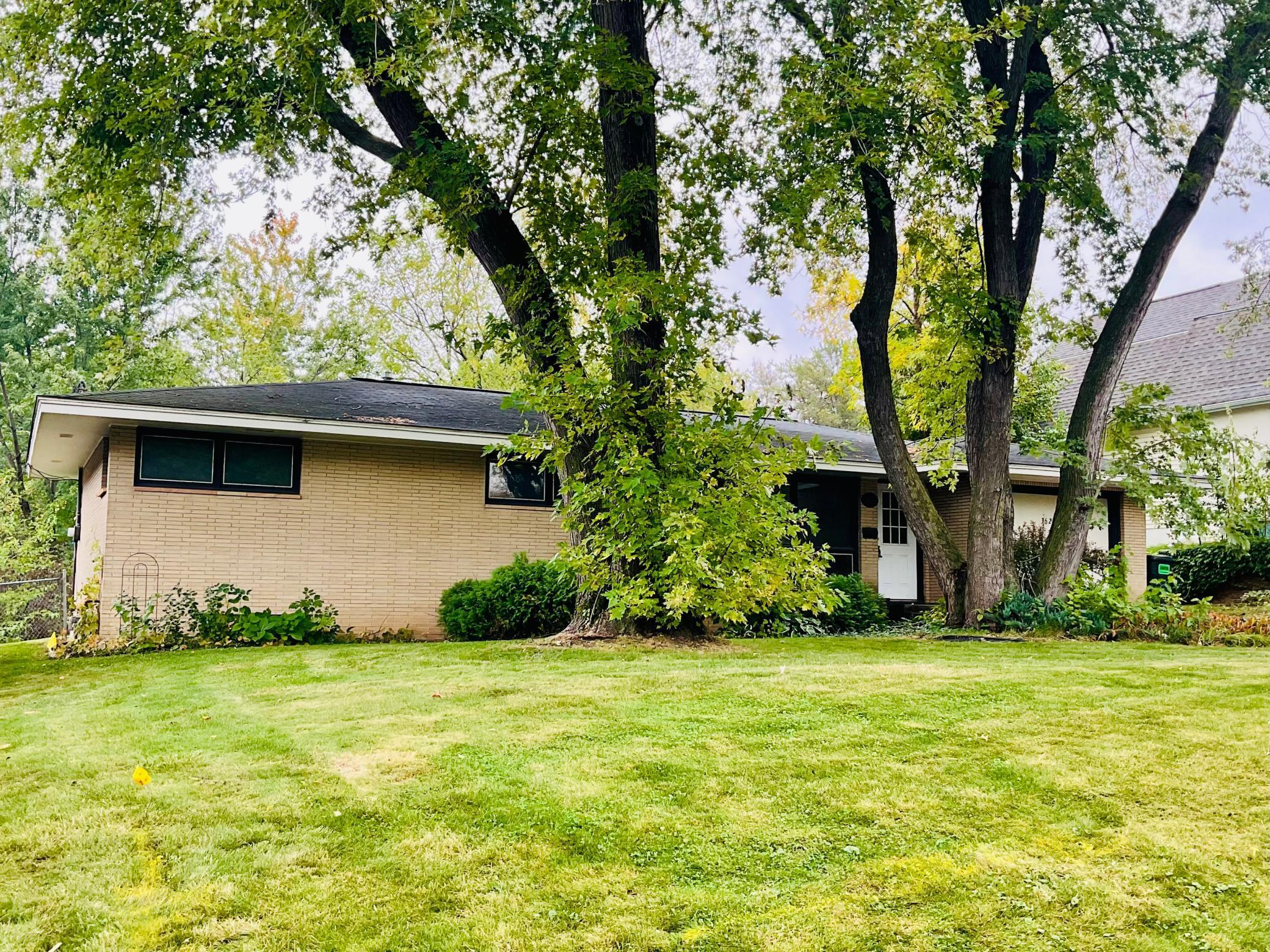 3621 Edward Street NE