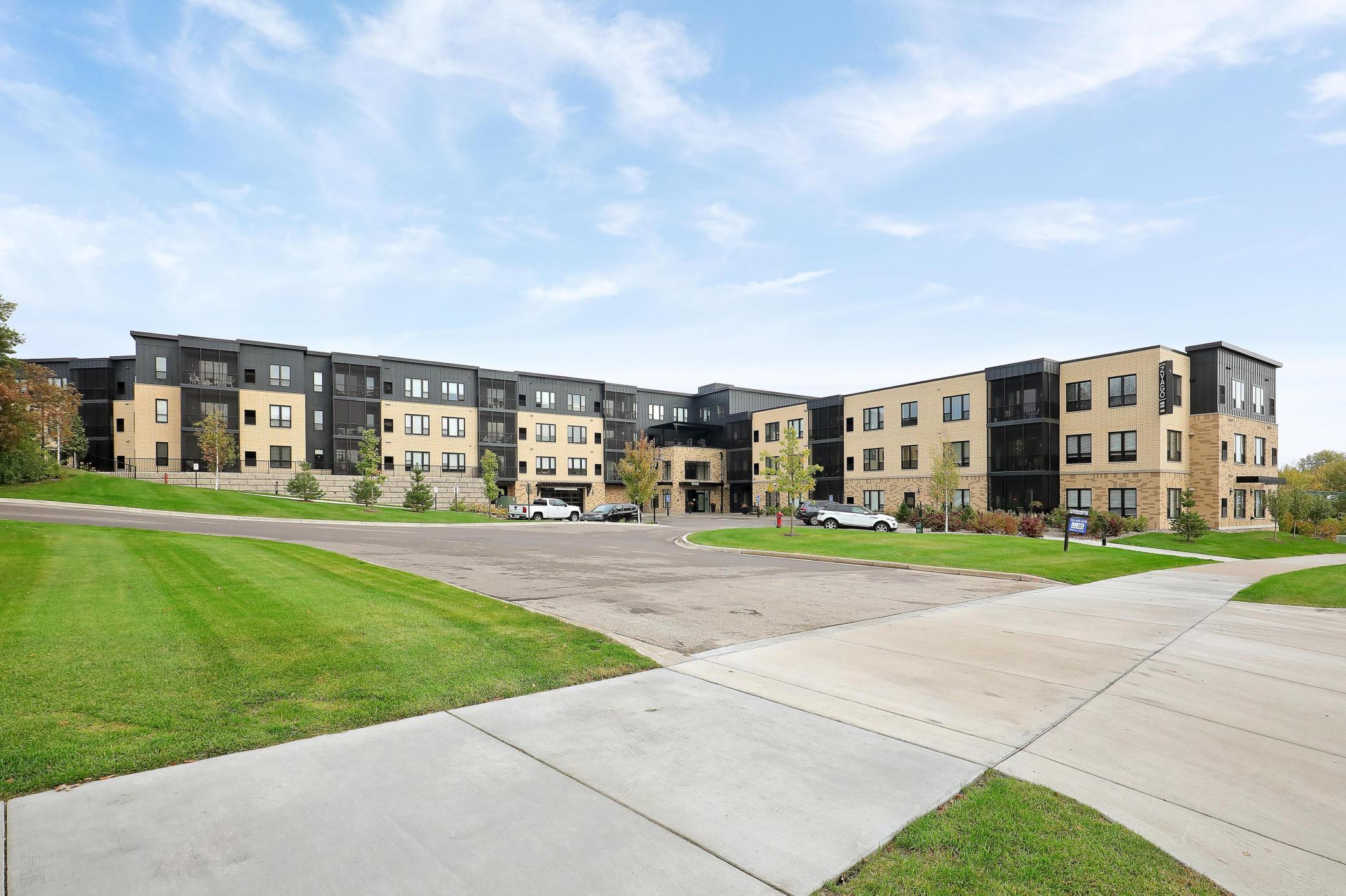 1948 W Wayzata Boulevard Unit: 308