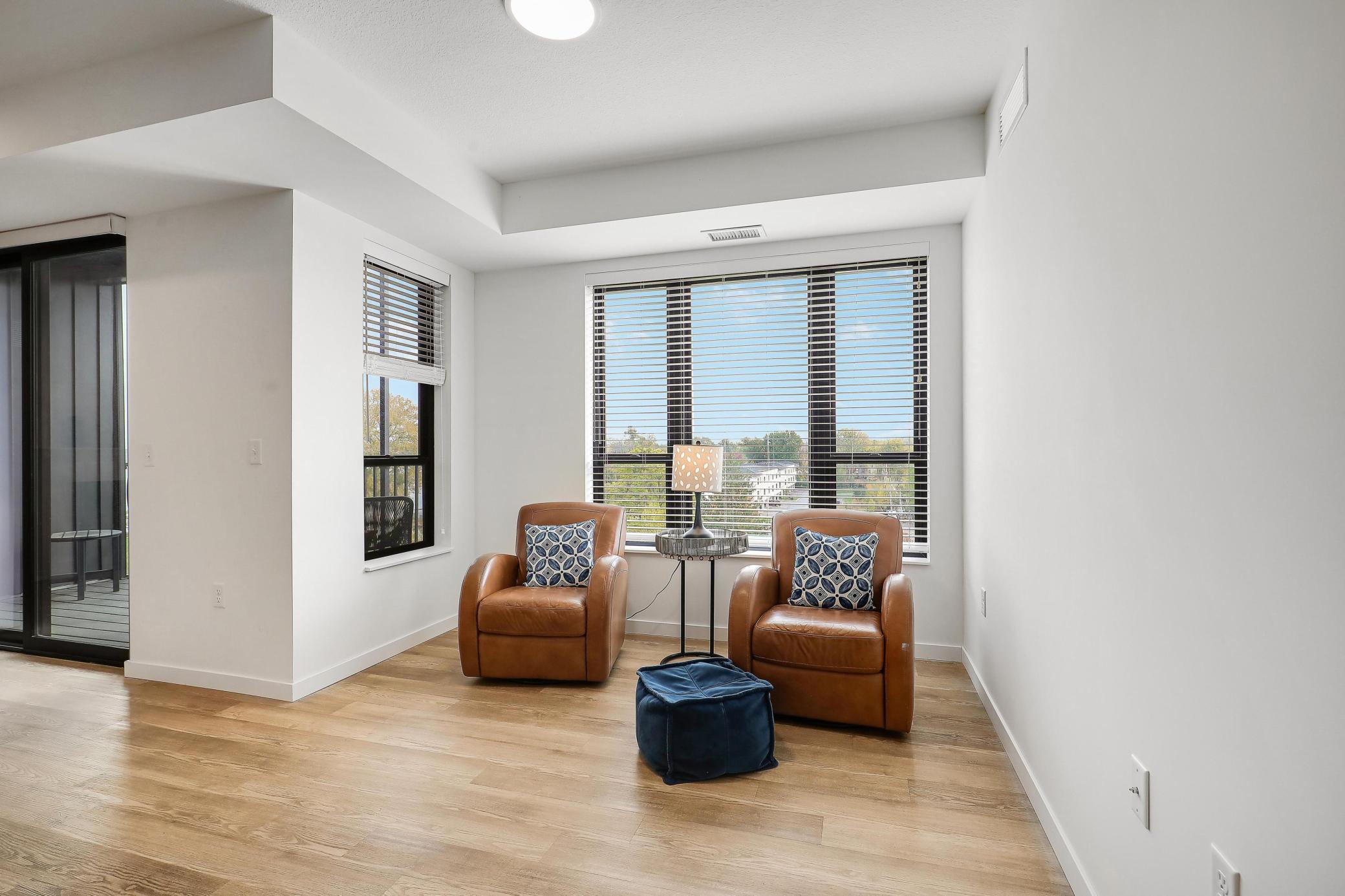 1948 W Wayzata Boulevard Unit: 308