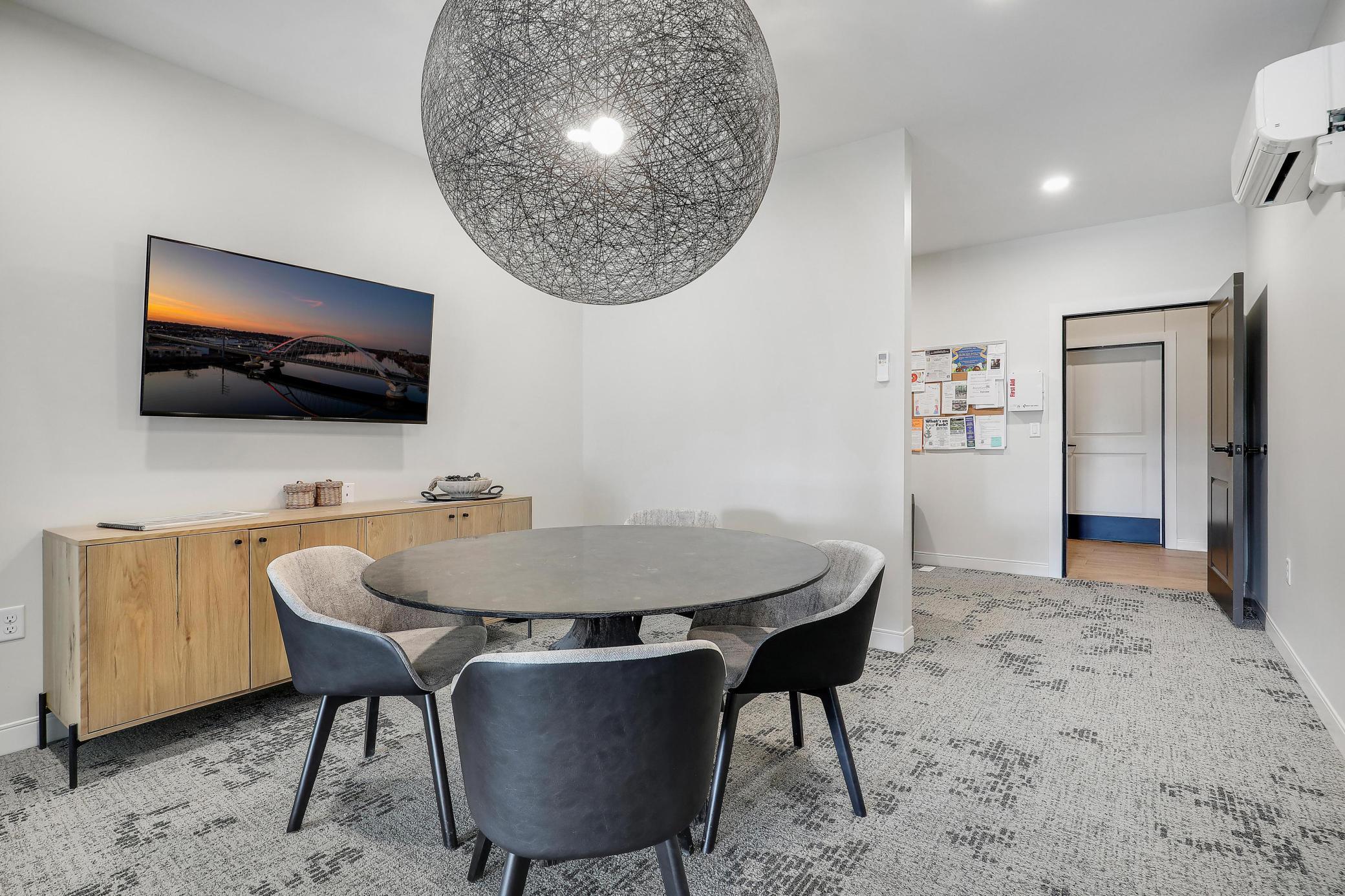 1948 W Wayzata Boulevard Unit: 308