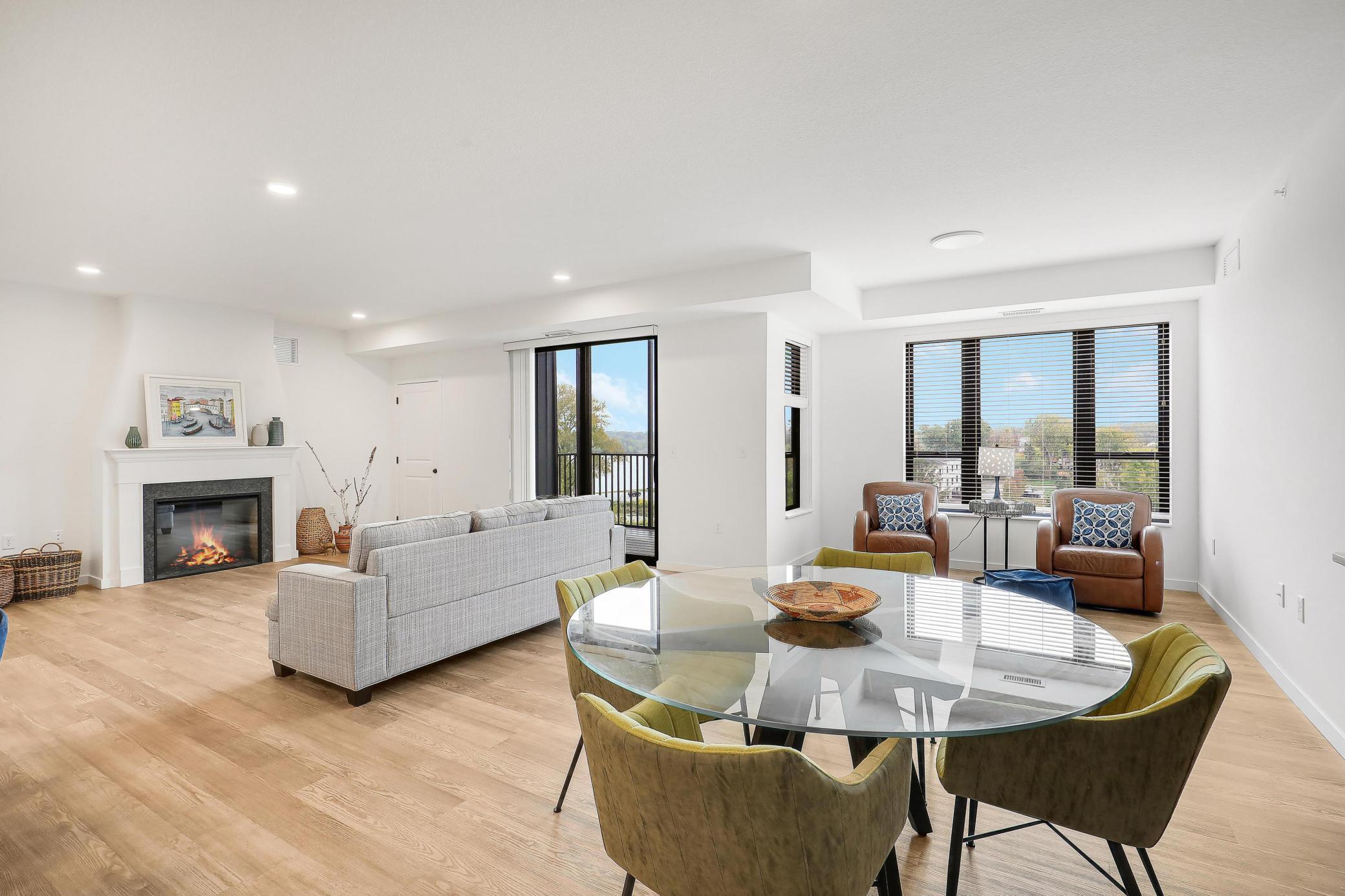 1948 W Wayzata Boulevard Unit: 308