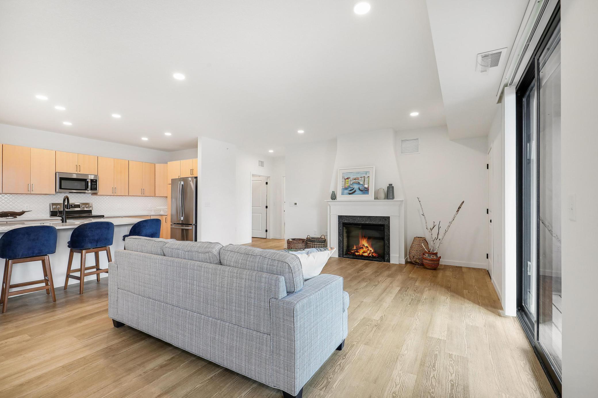 1948 W Wayzata Boulevard Unit: 308