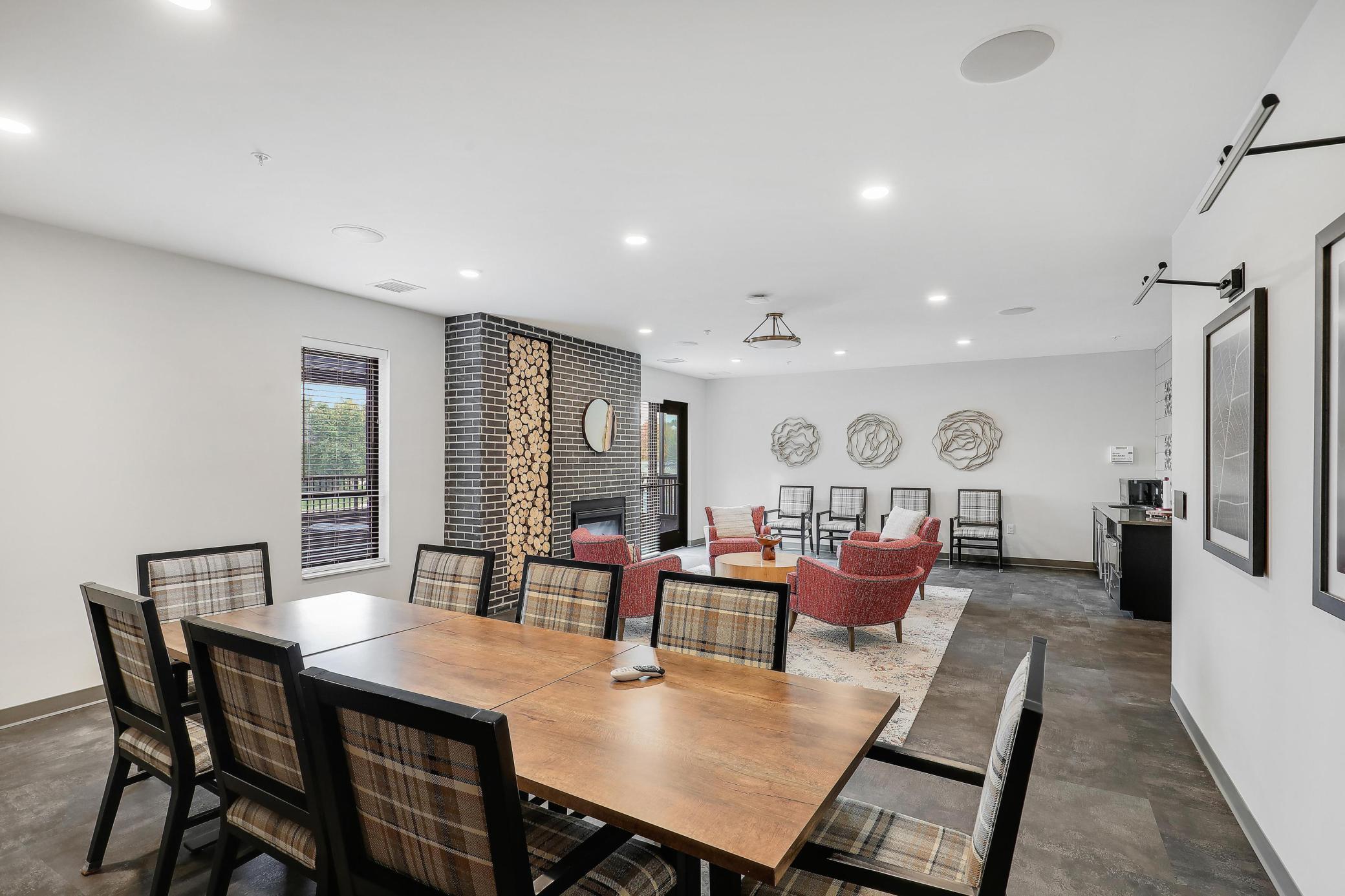 1948 W Wayzata Boulevard Unit: 308