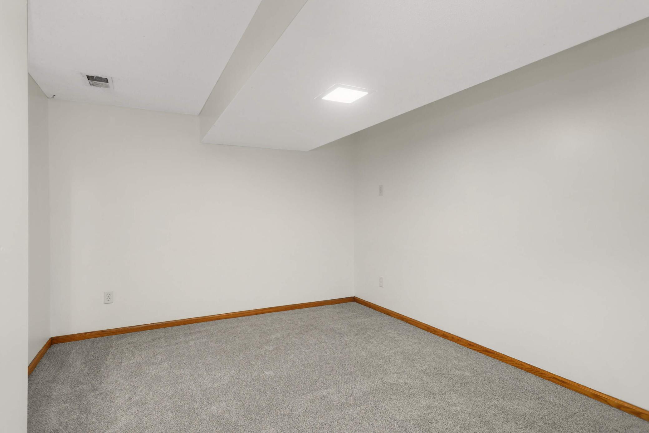 1733 148th Avenue NW