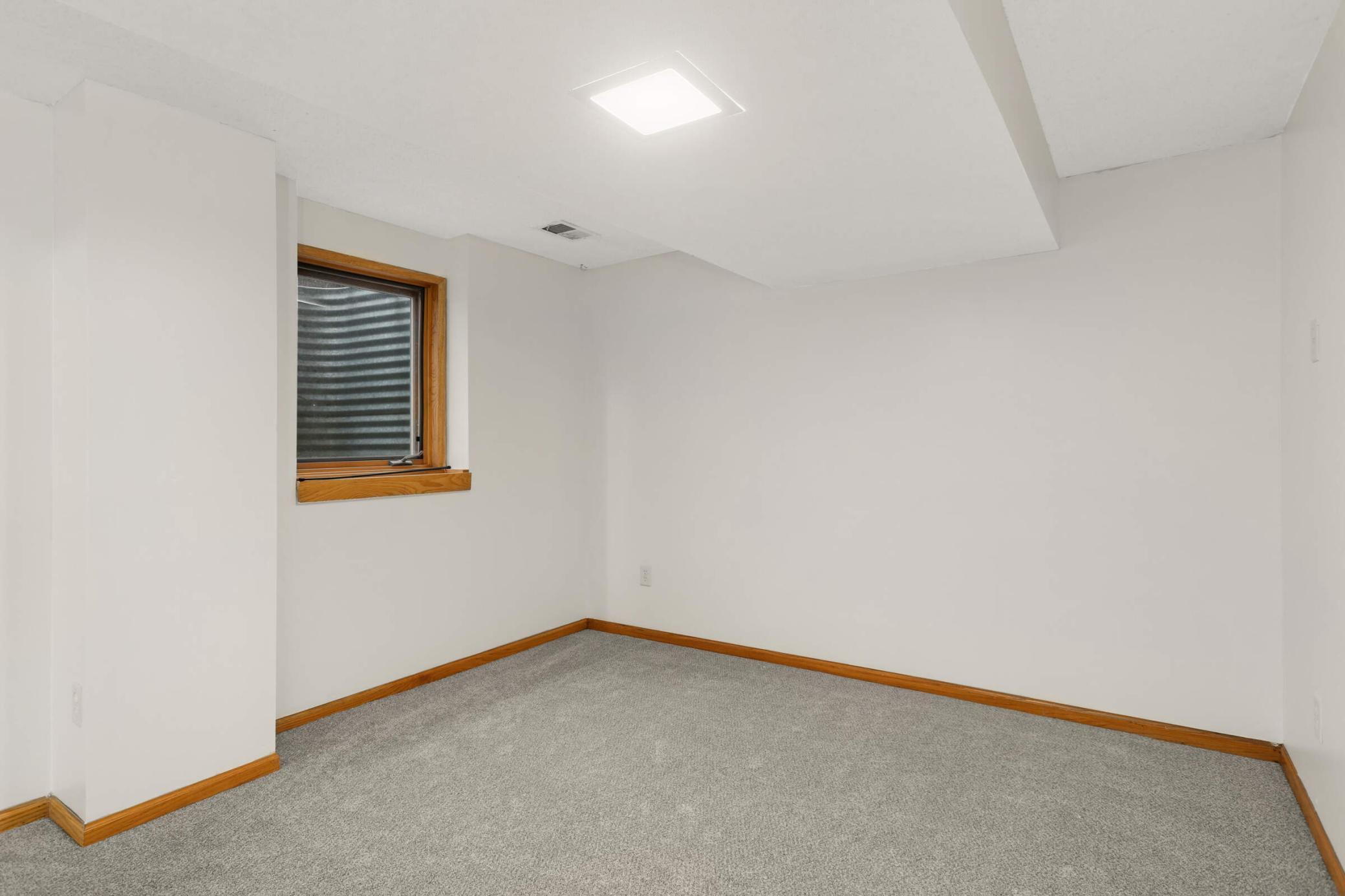 1733 148th Avenue NW