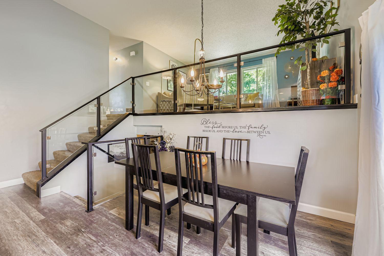 4755 Yorktown Lane N