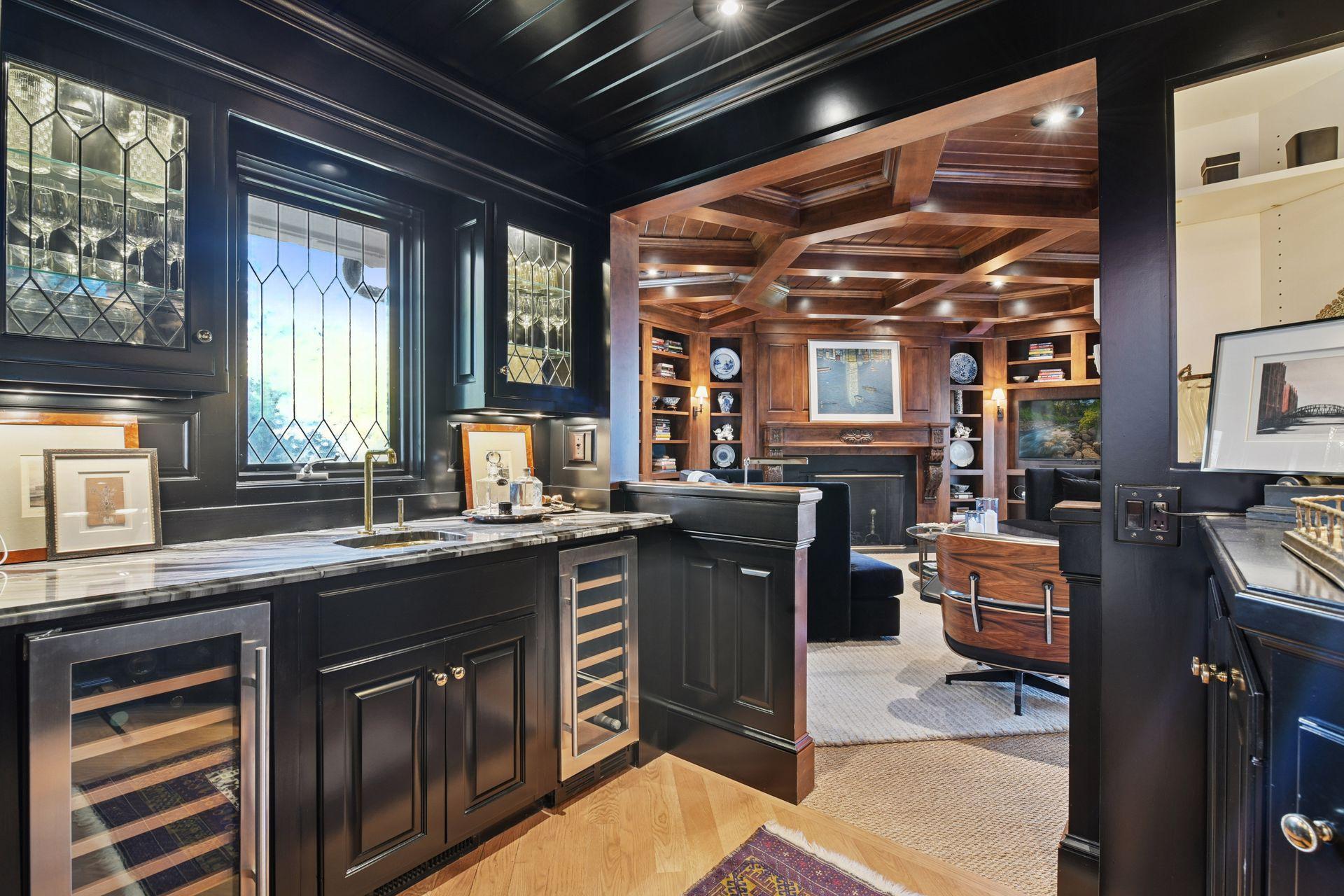 2505 Cedar Point Drive