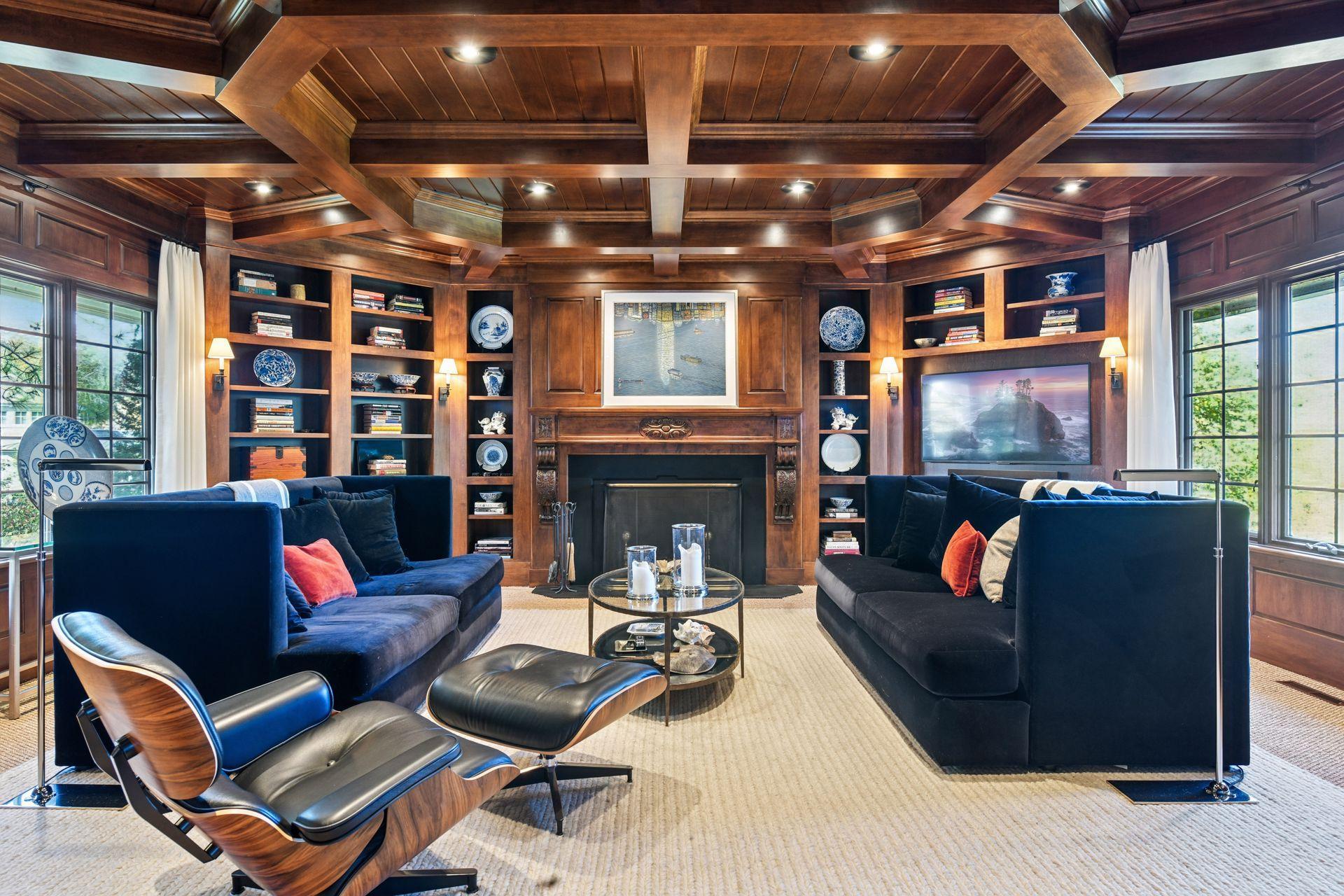 2505 Cedar Point Drive