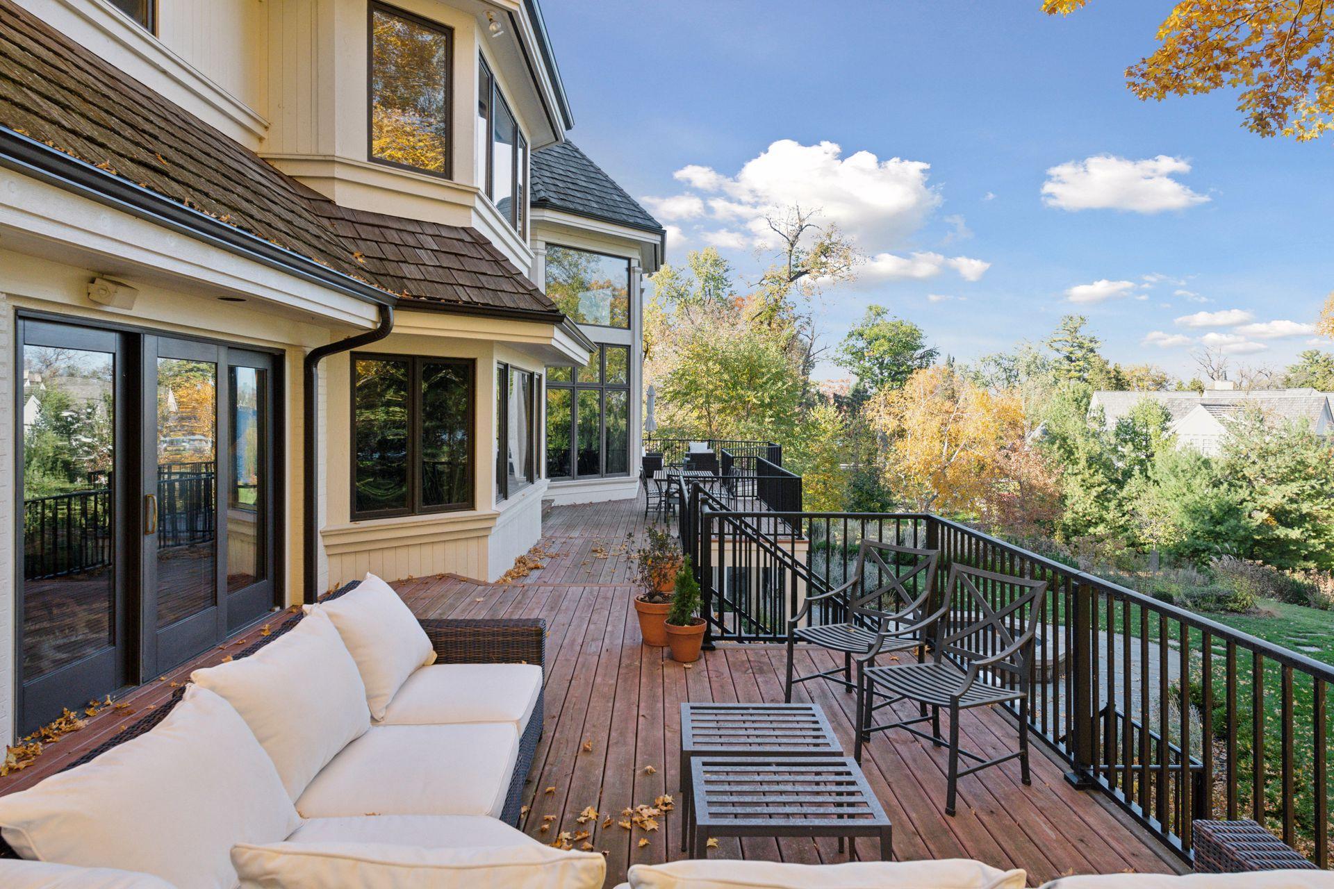 2505 Cedar Point Drive