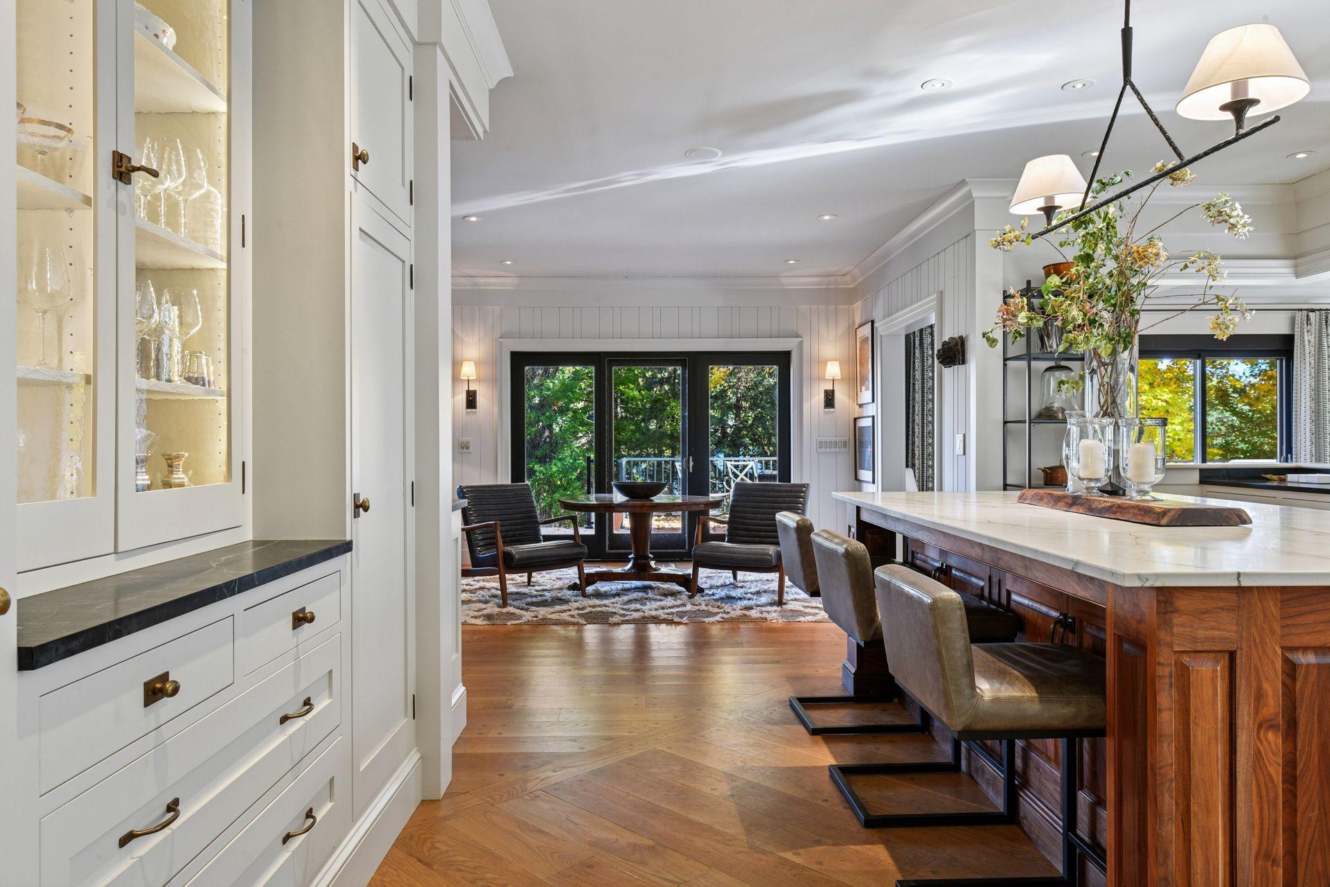 2505 Cedar Point Drive