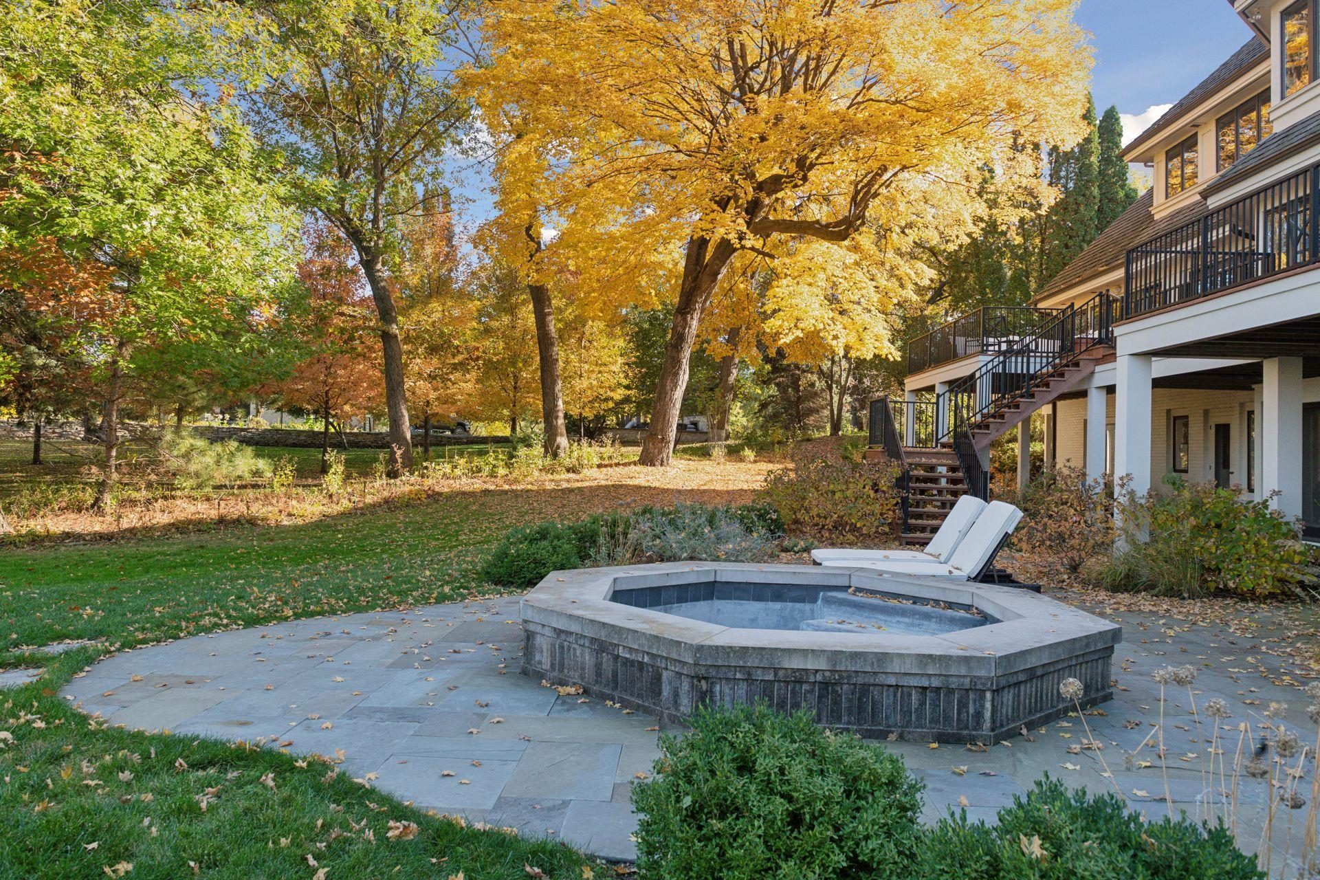 2505 Cedar Point Drive