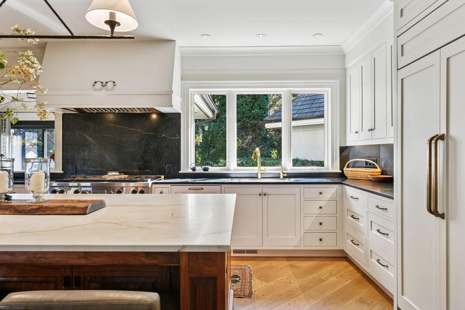 2505 Cedar Point Drive