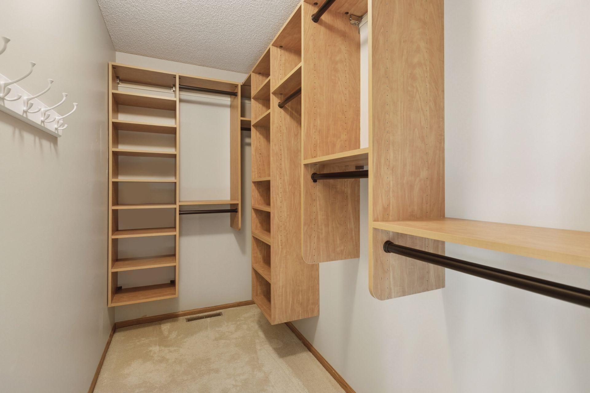 5333 89th Crescent Circle N