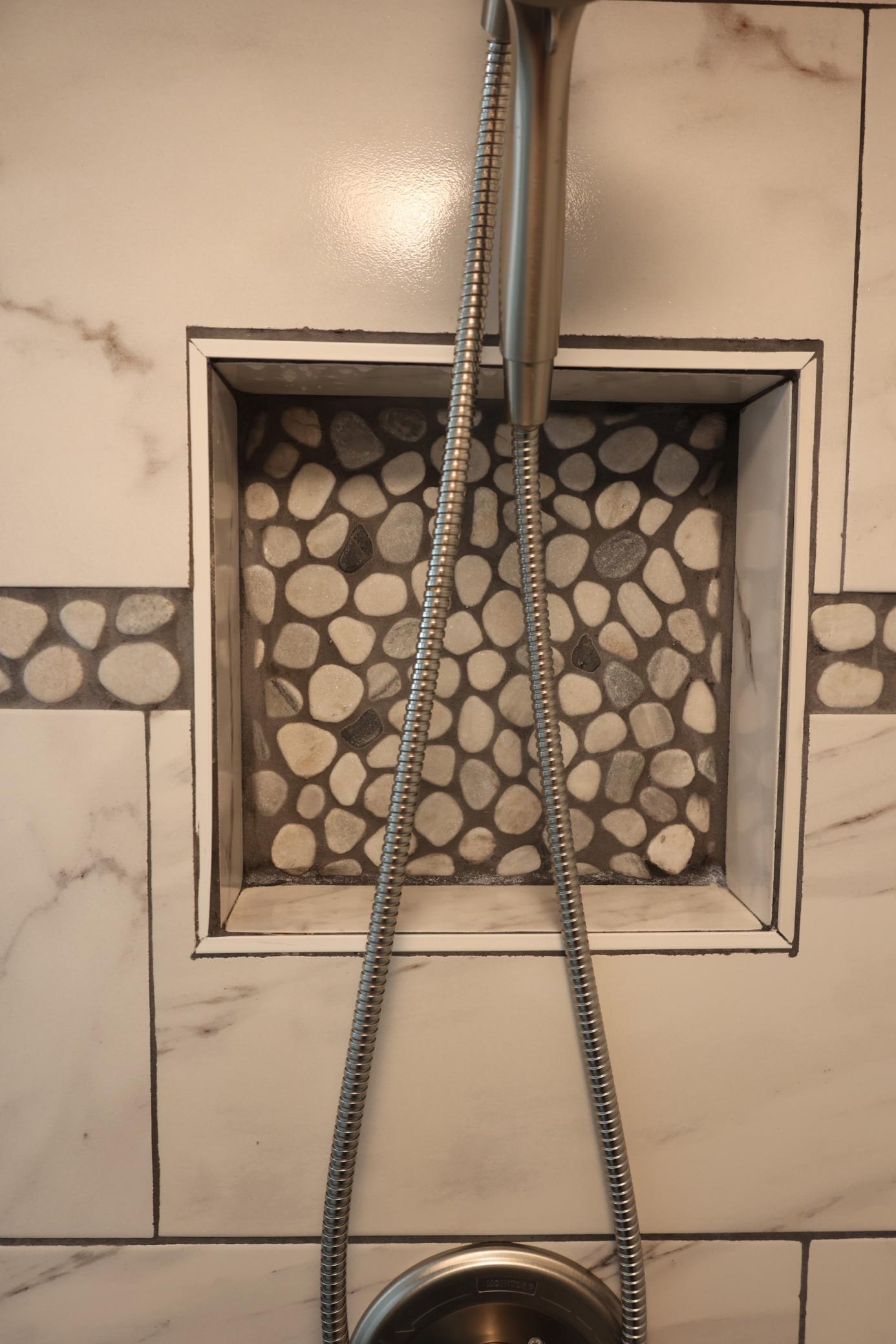 5601 Colfax Avenue N