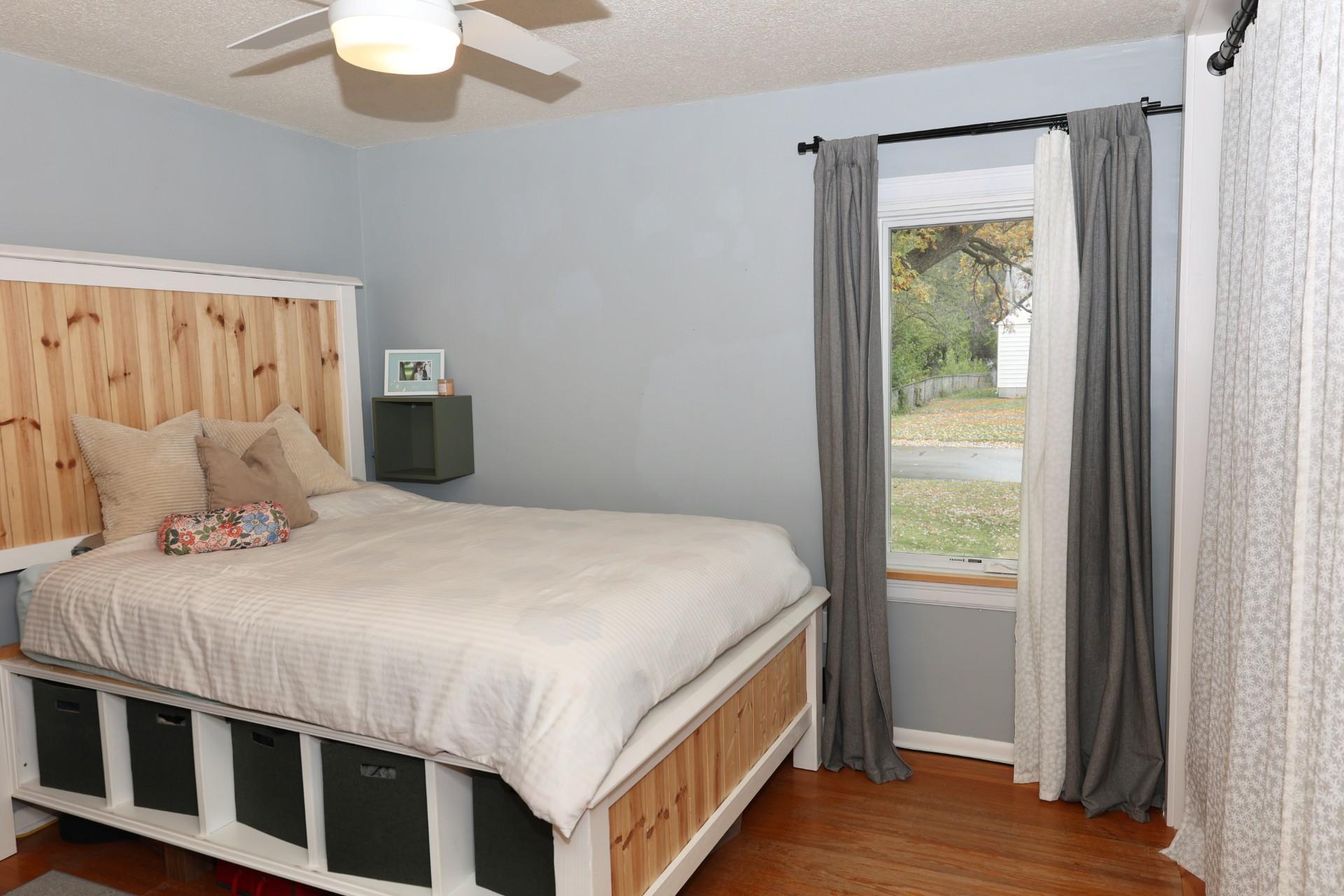 5601 Colfax Avenue N