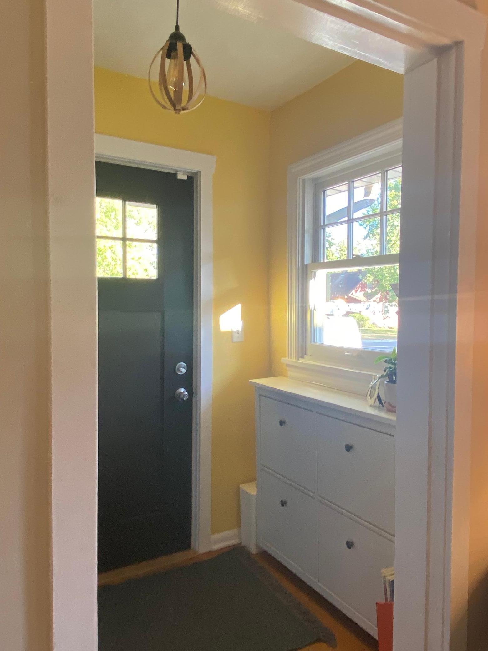 5601 Colfax Avenue N