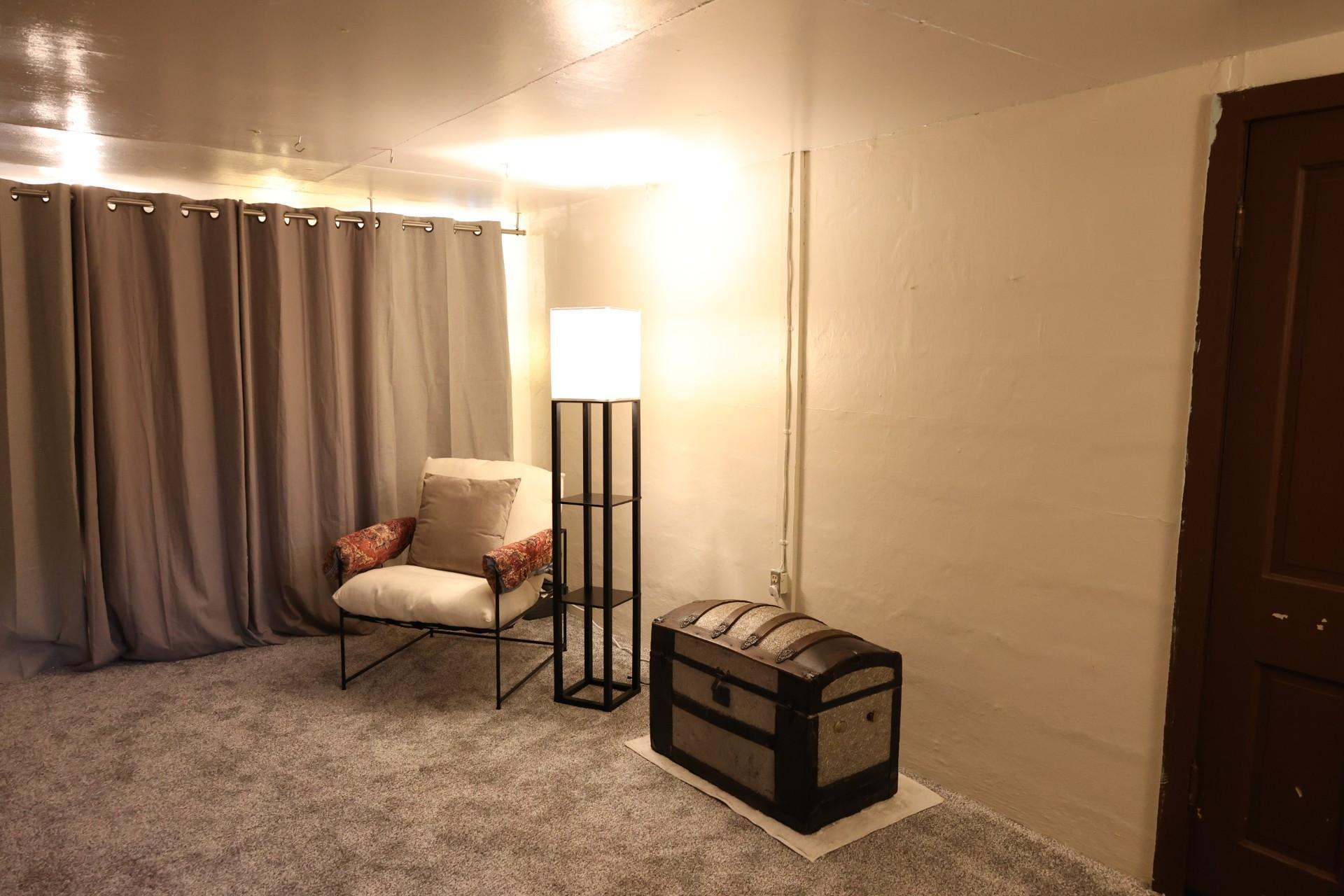 5601 Colfax Avenue N