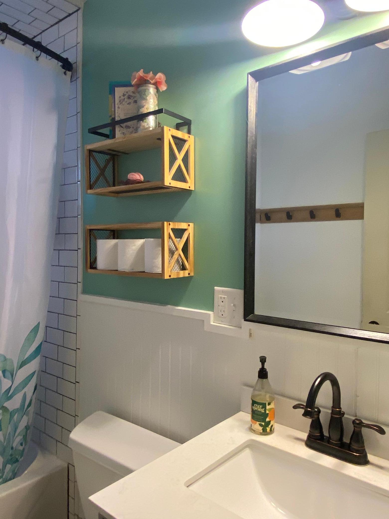 5601 Colfax Avenue N