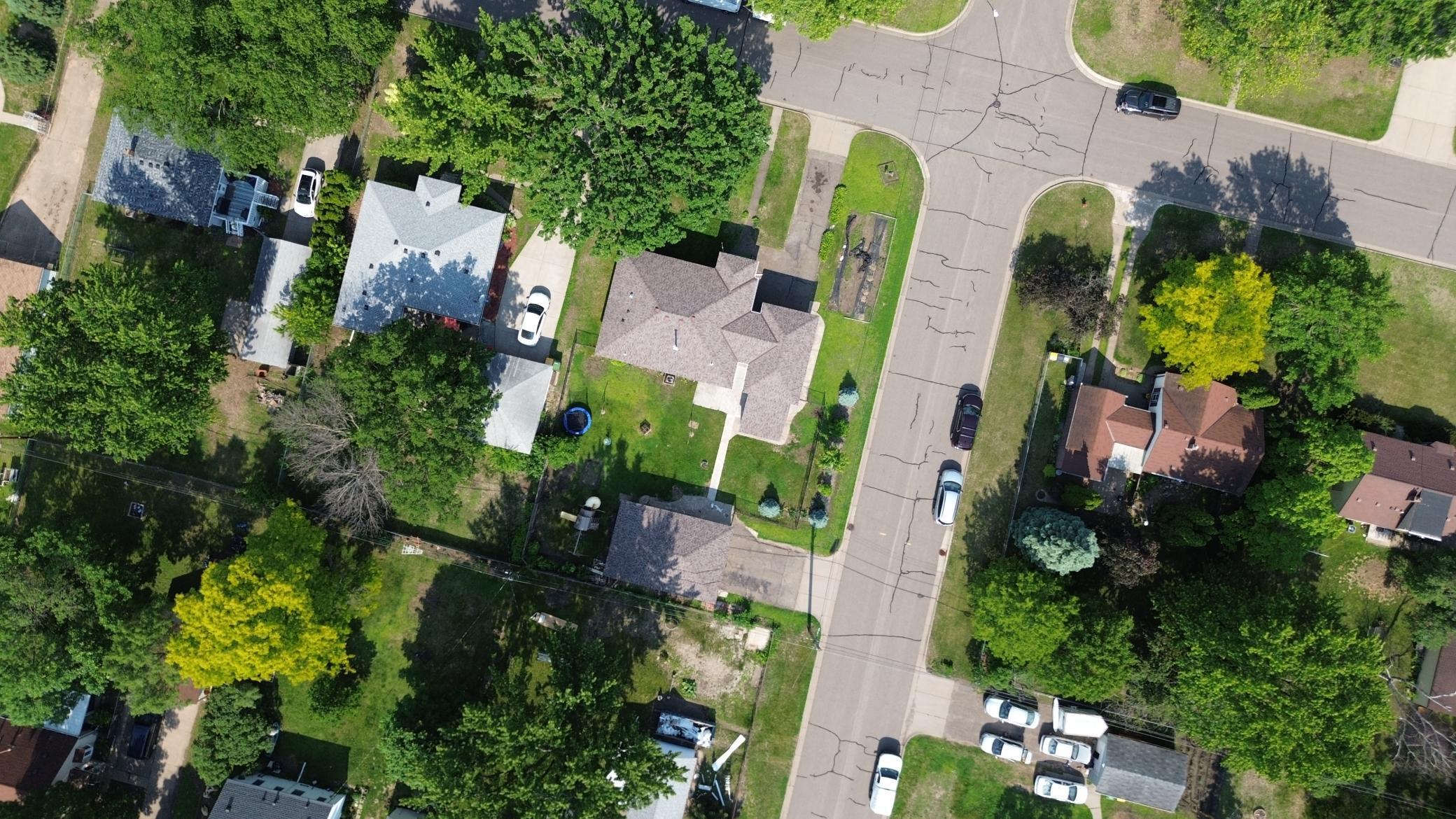 5601 Colfax Avenue N