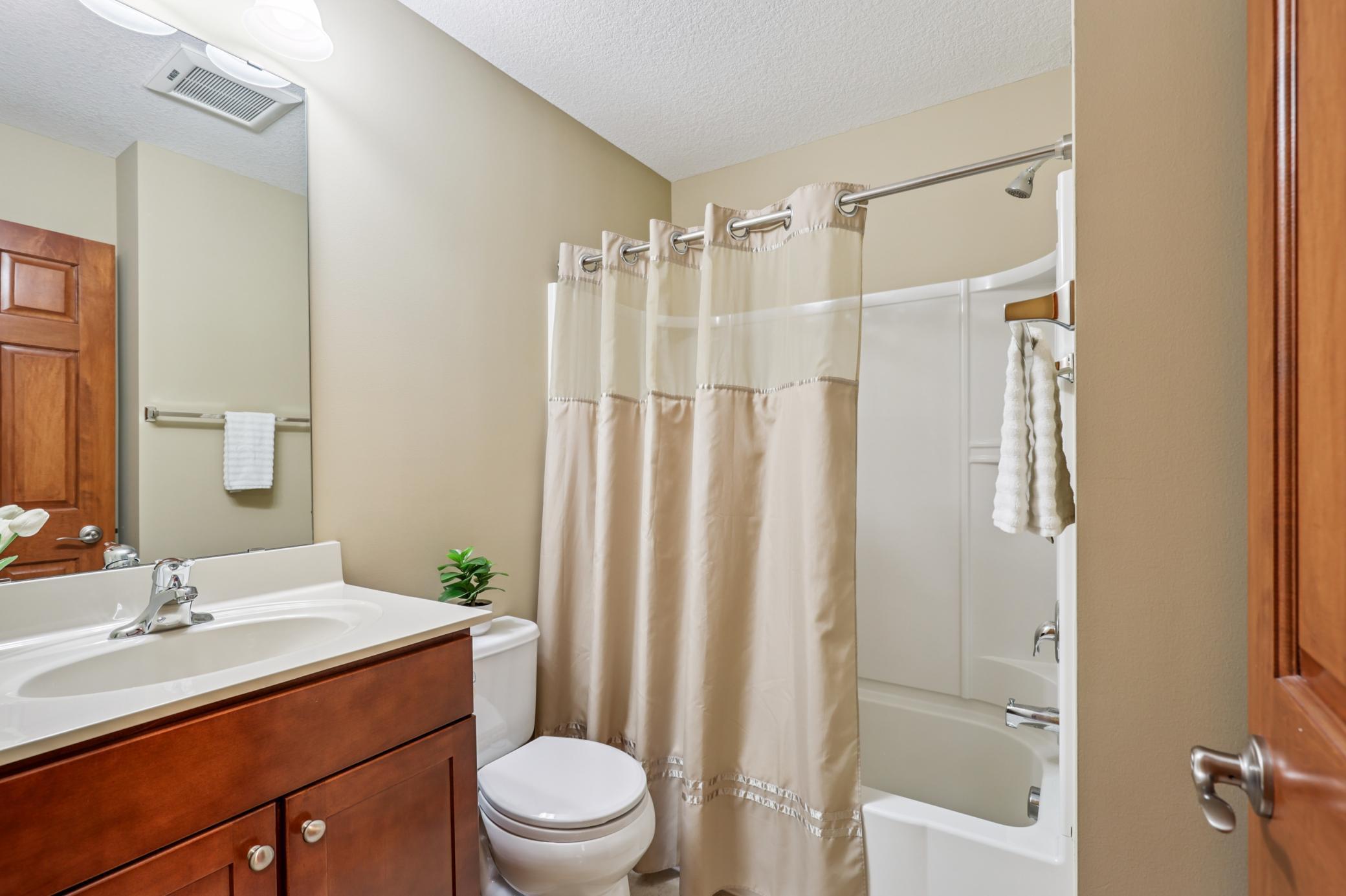 9534 Roosevelt Drive