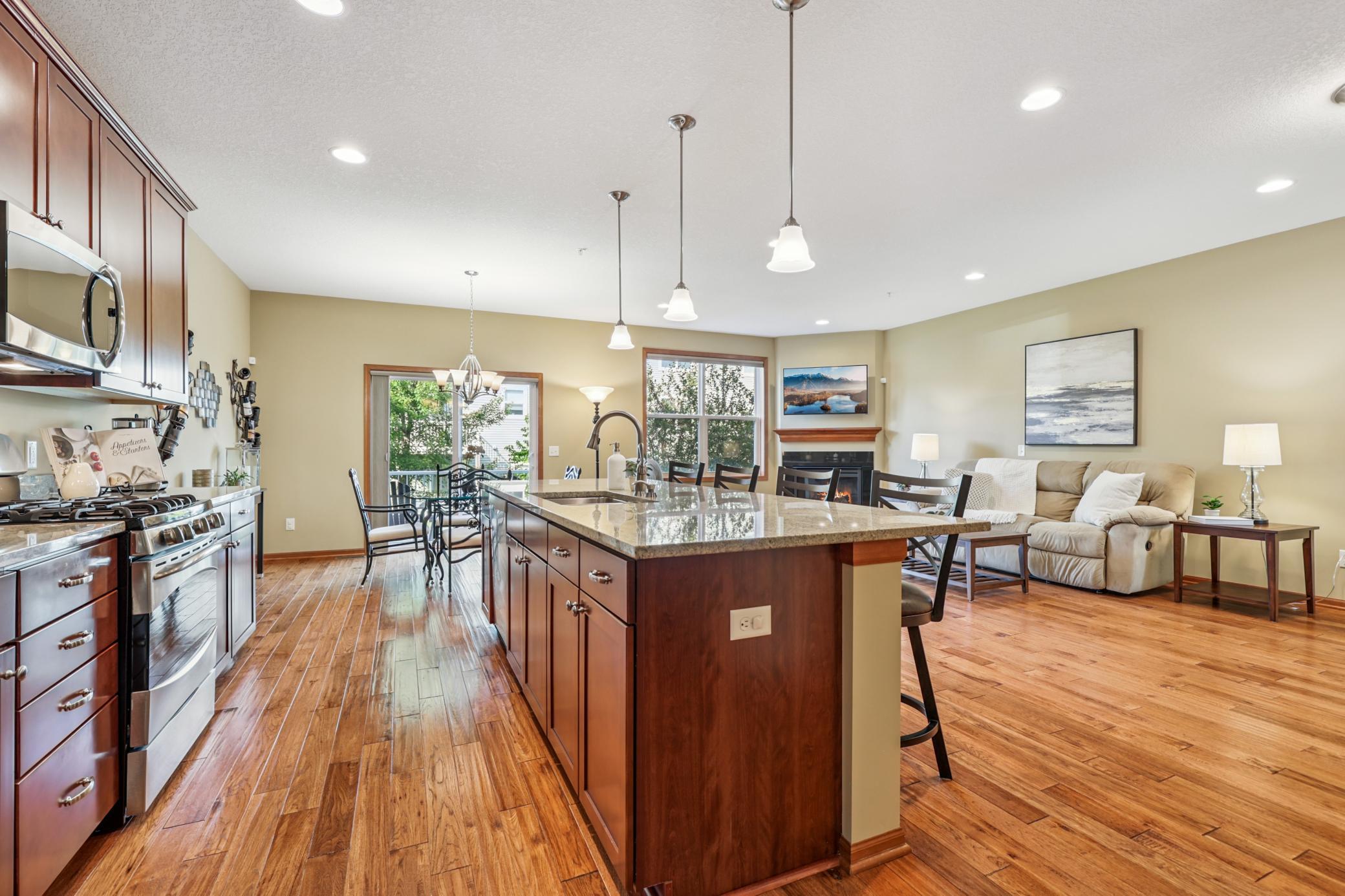 9534 Roosevelt Drive