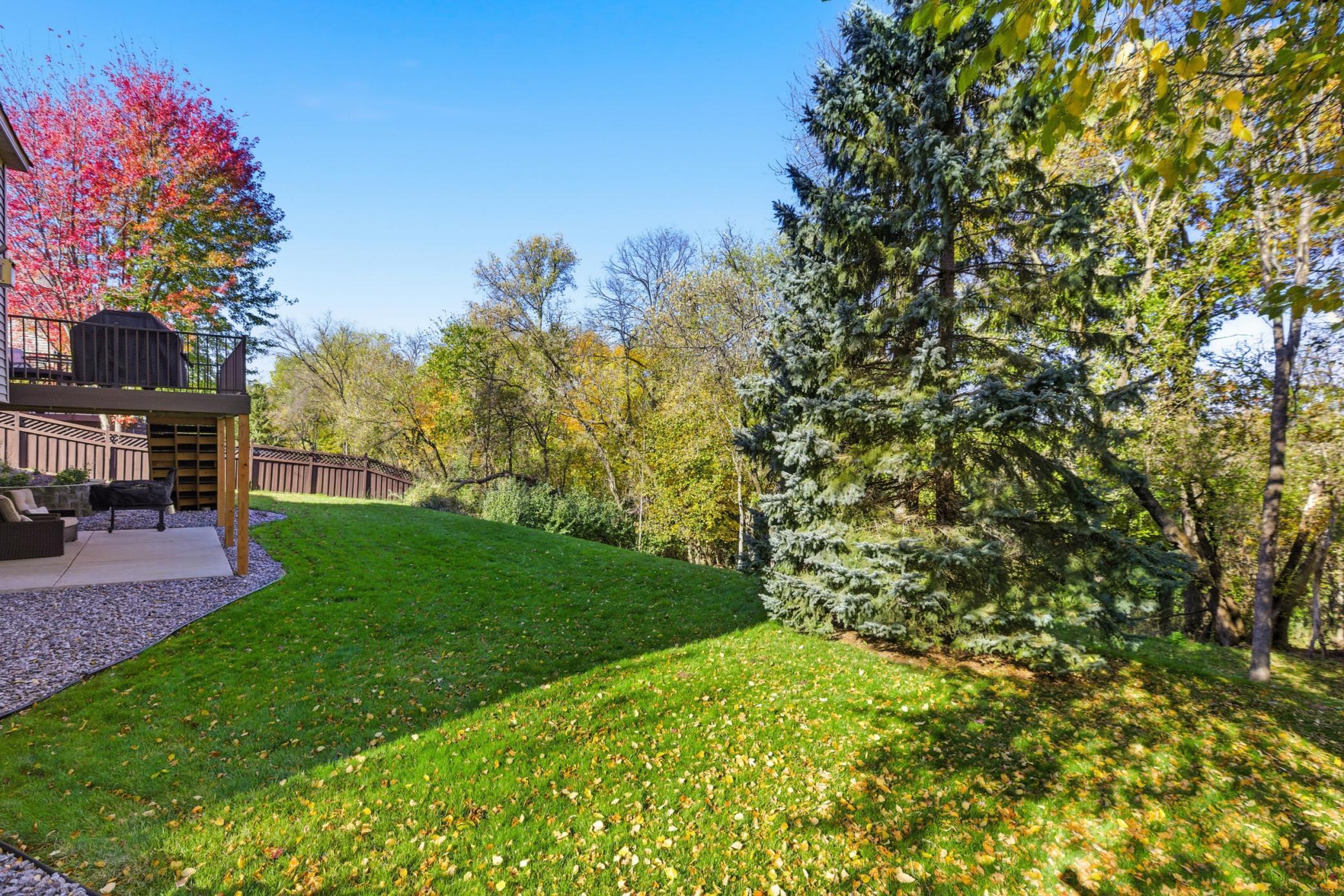 2284 Stone Creek Lane W