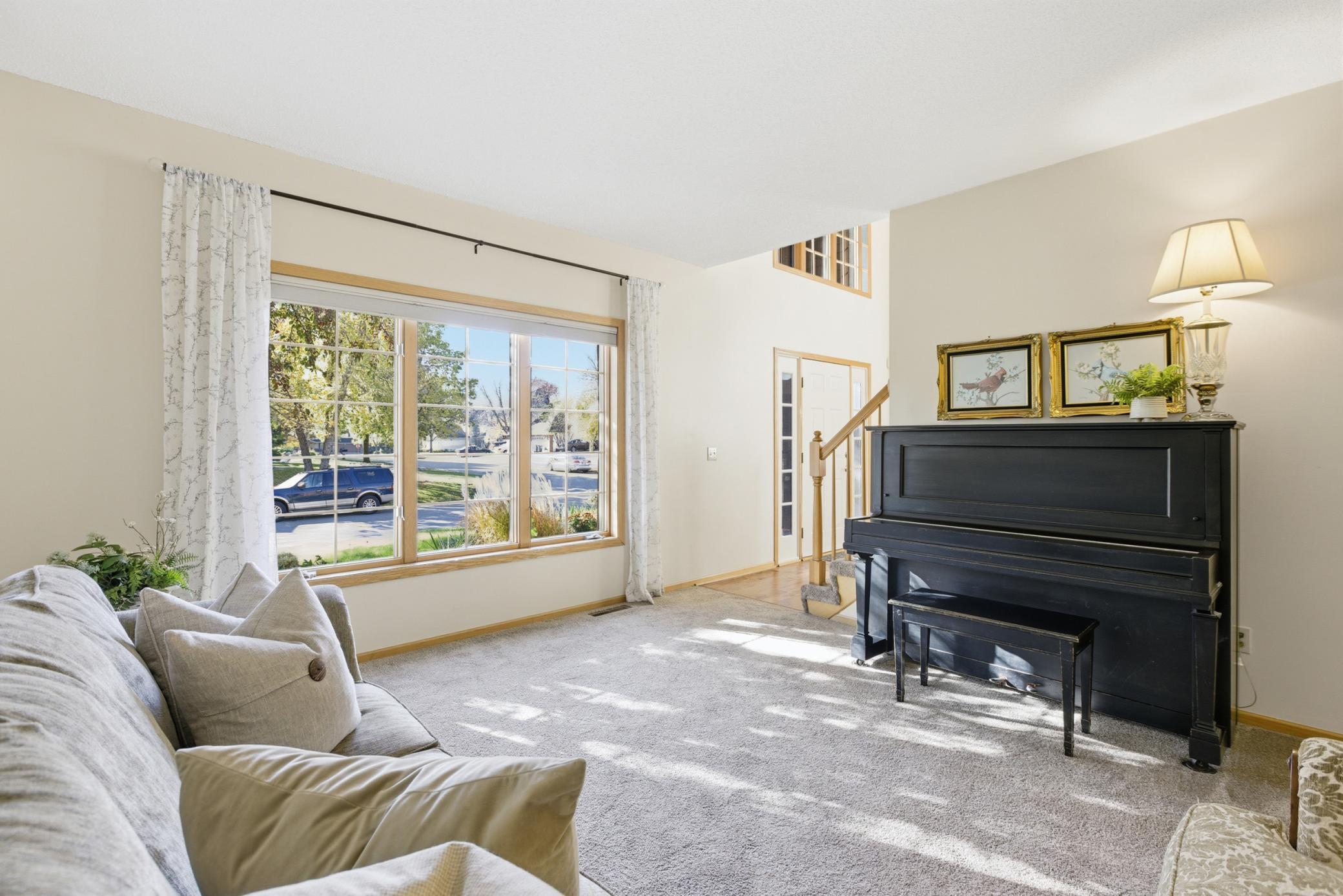 2284 Stone Creek Lane W