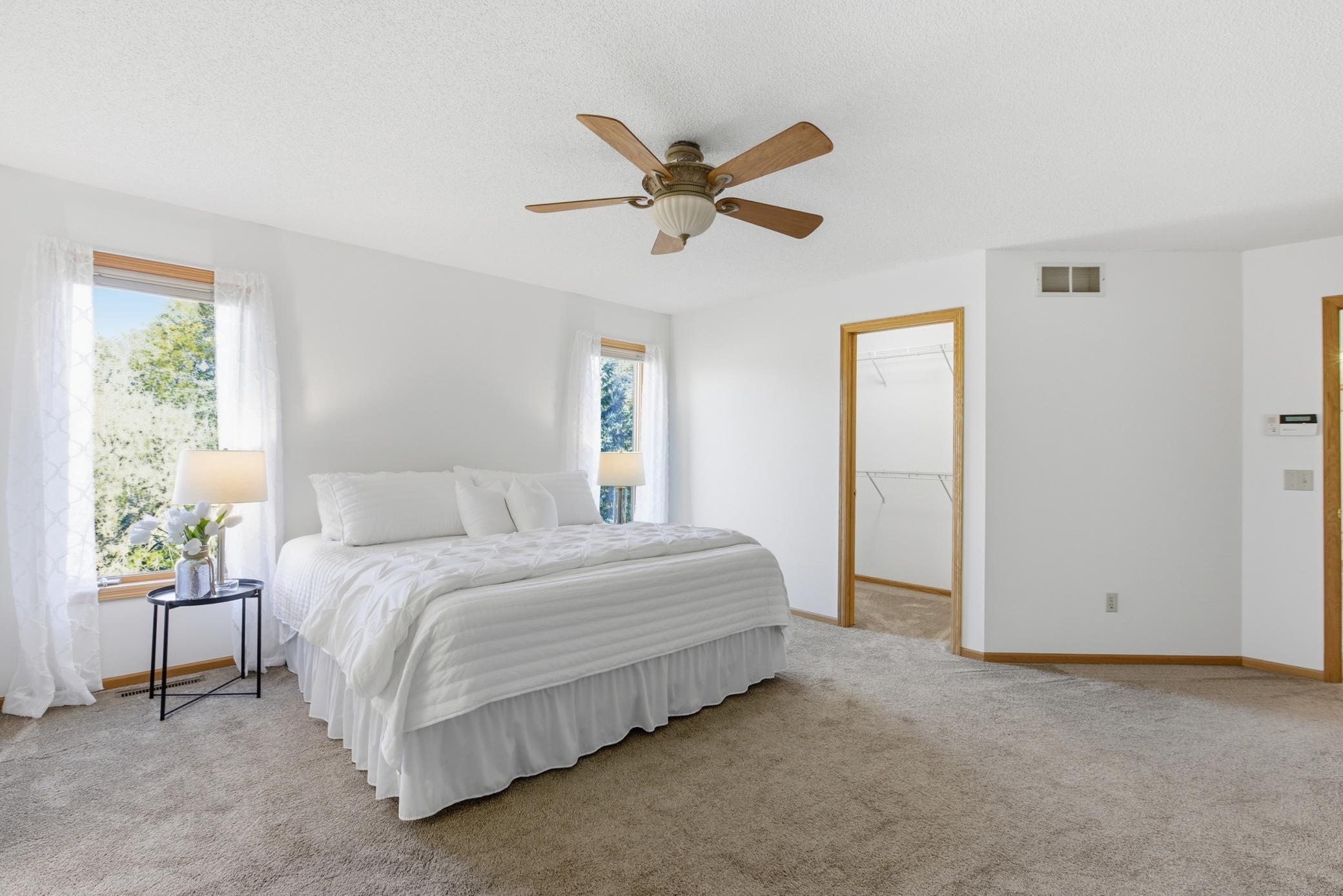 2284 Stone Creek Lane W