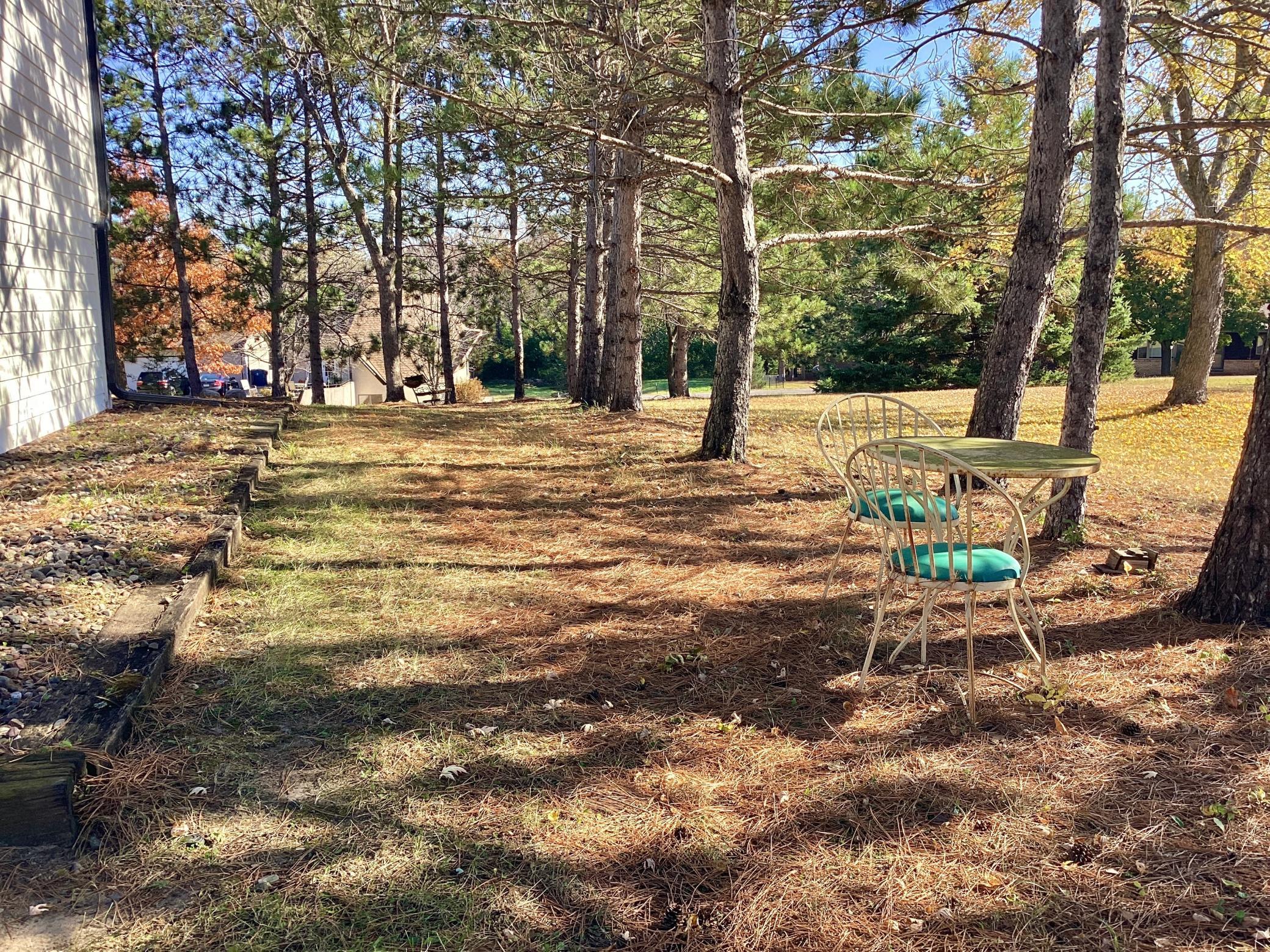 19158 Kent Street NW